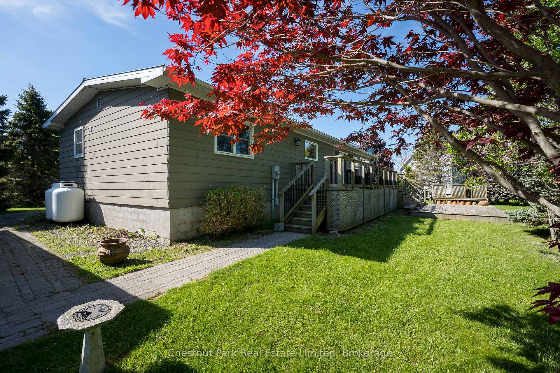 4 Bedroom Single Family Home/House's Image 4