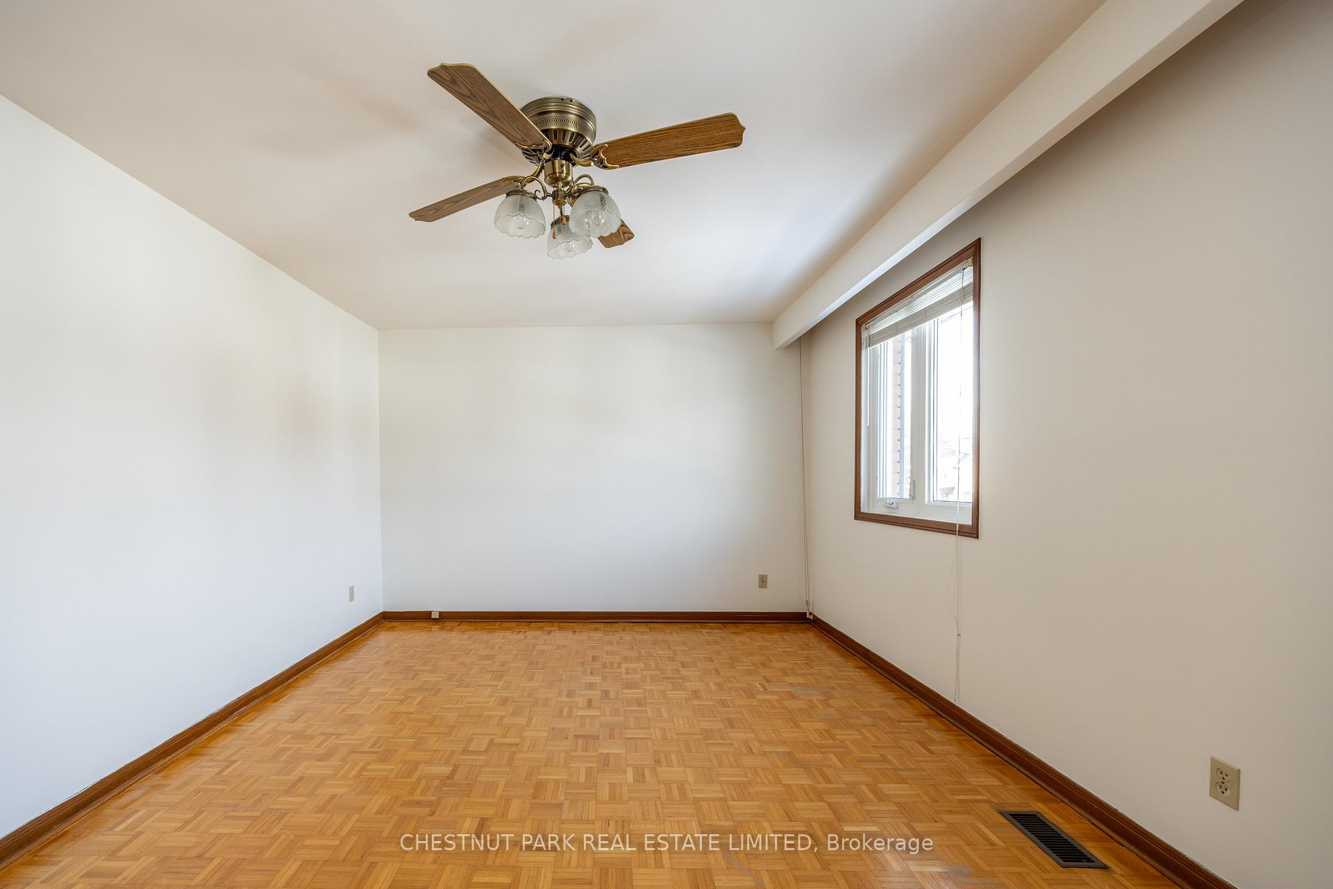 4 Bedroom Single Family Home/House's Image 25