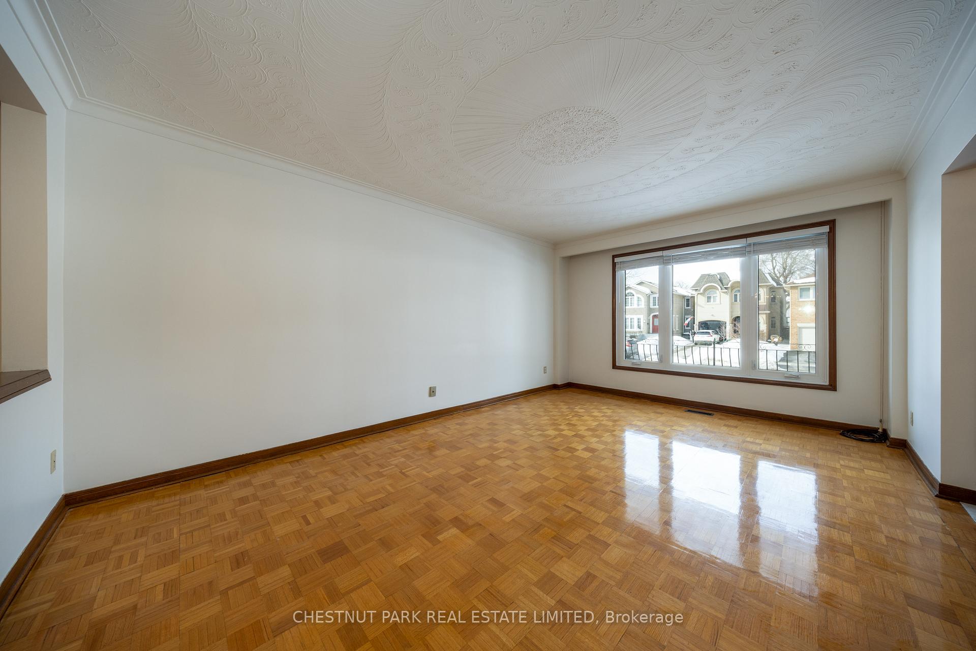 4 Bedroom Single Family Home/House's Image 14