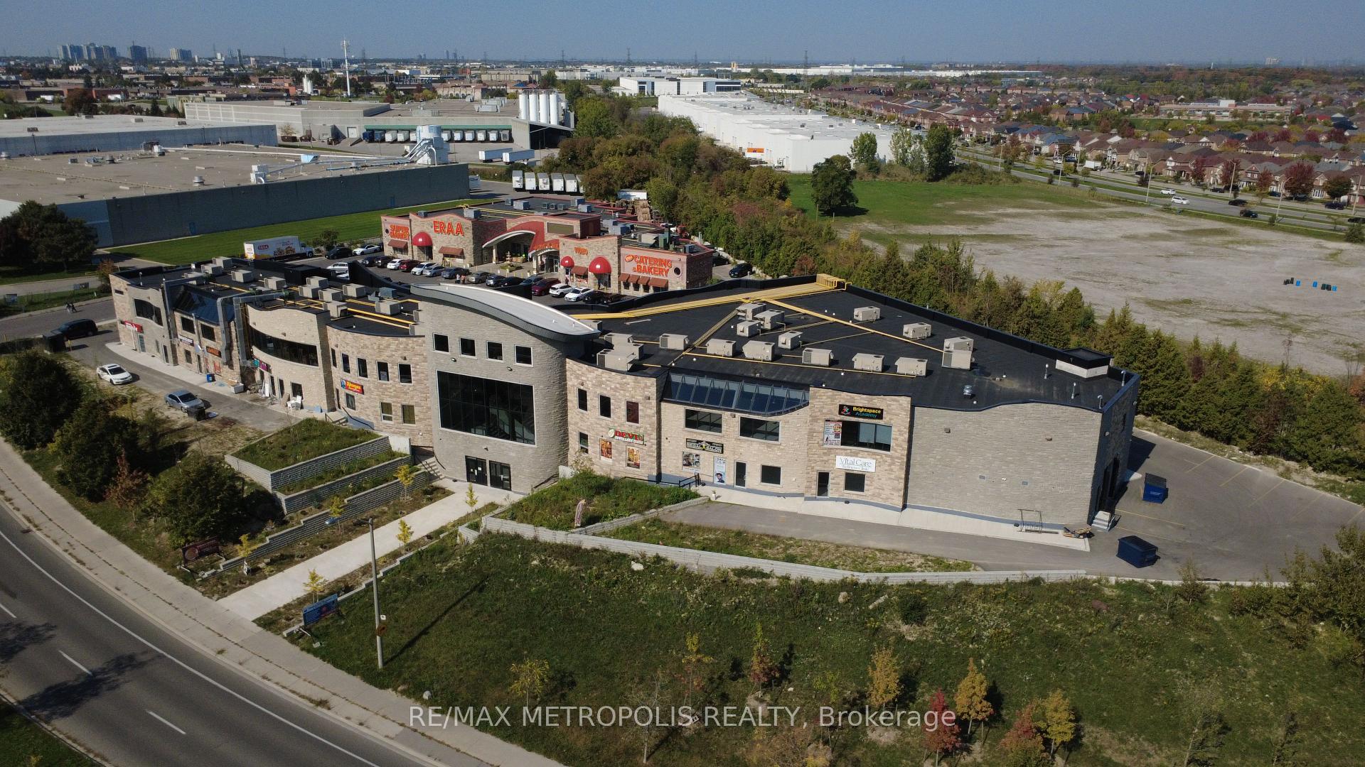 219 - 5928 Finch Avenue E Toronto Ontario Canada Lease commercial AKASH SARVAIYA RE/MAX Metropolis Realty Brokerage*
