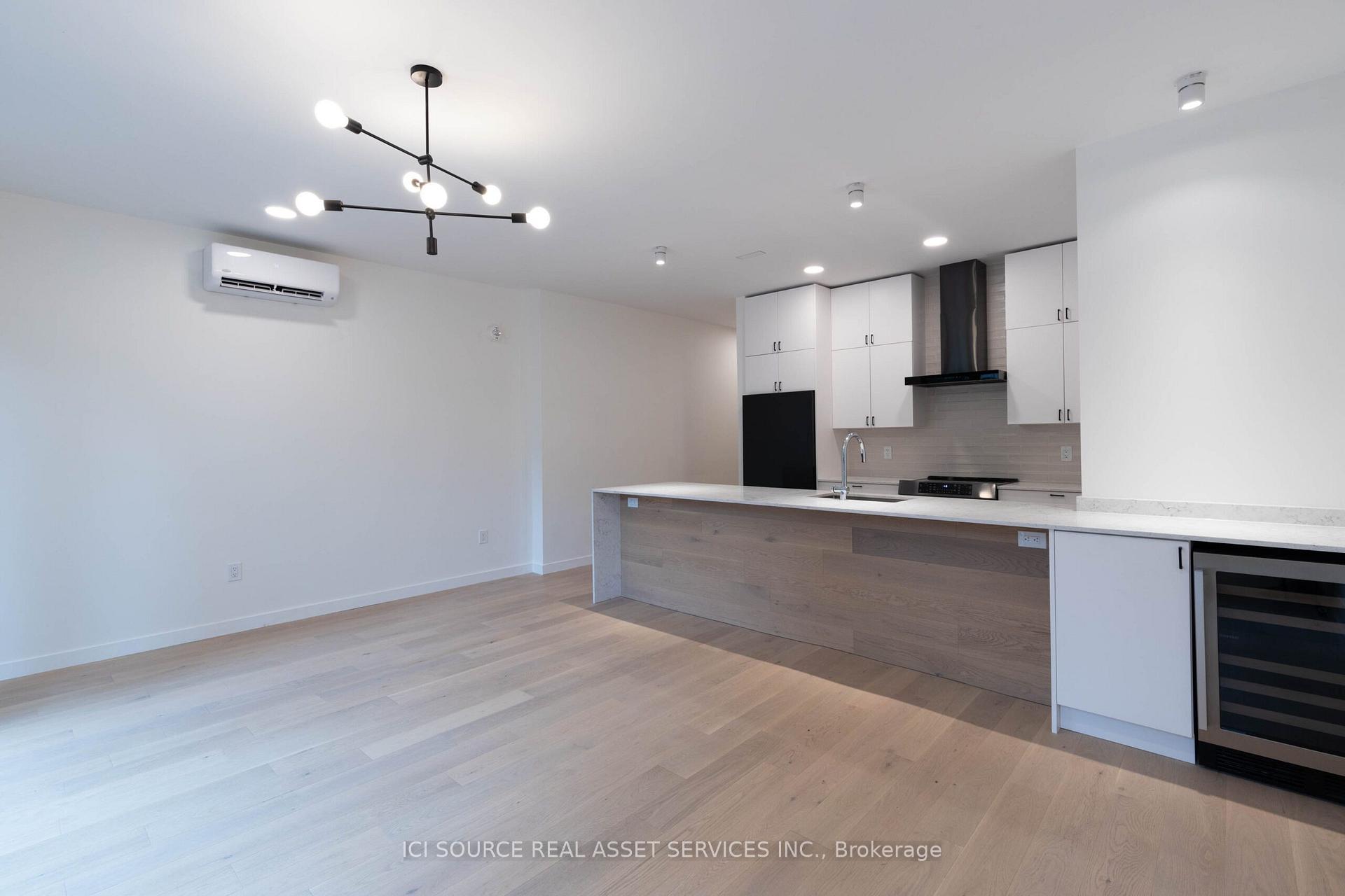 C - 60 Jones Avenue Toronto Ontario Canada Rent residential   Bruce Murray - Real Estate Homeward, Brokerage