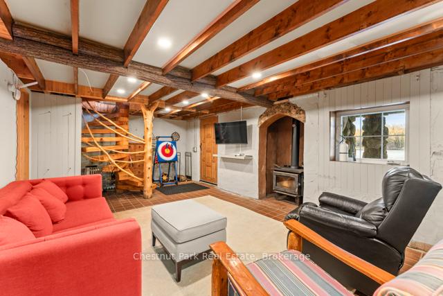 3 Bedroom Single Family Home/House's Image 32