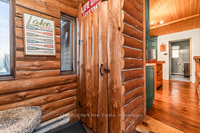 3 Bedroom Single Family Home/House's Image 6