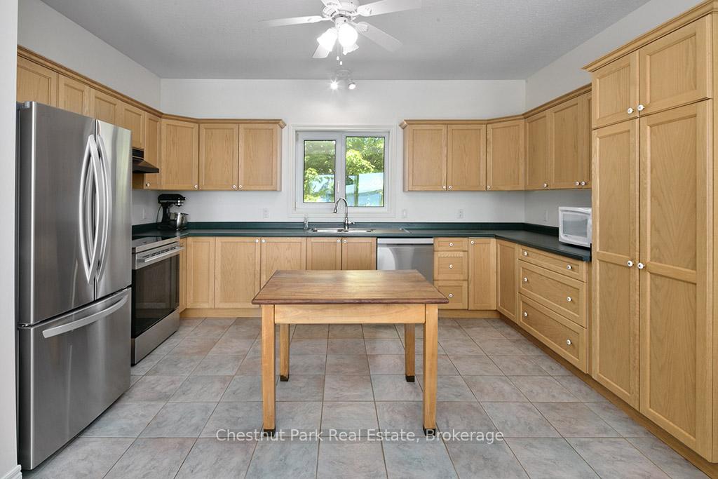 4 Bedroom Single Family Home/House's Image 21