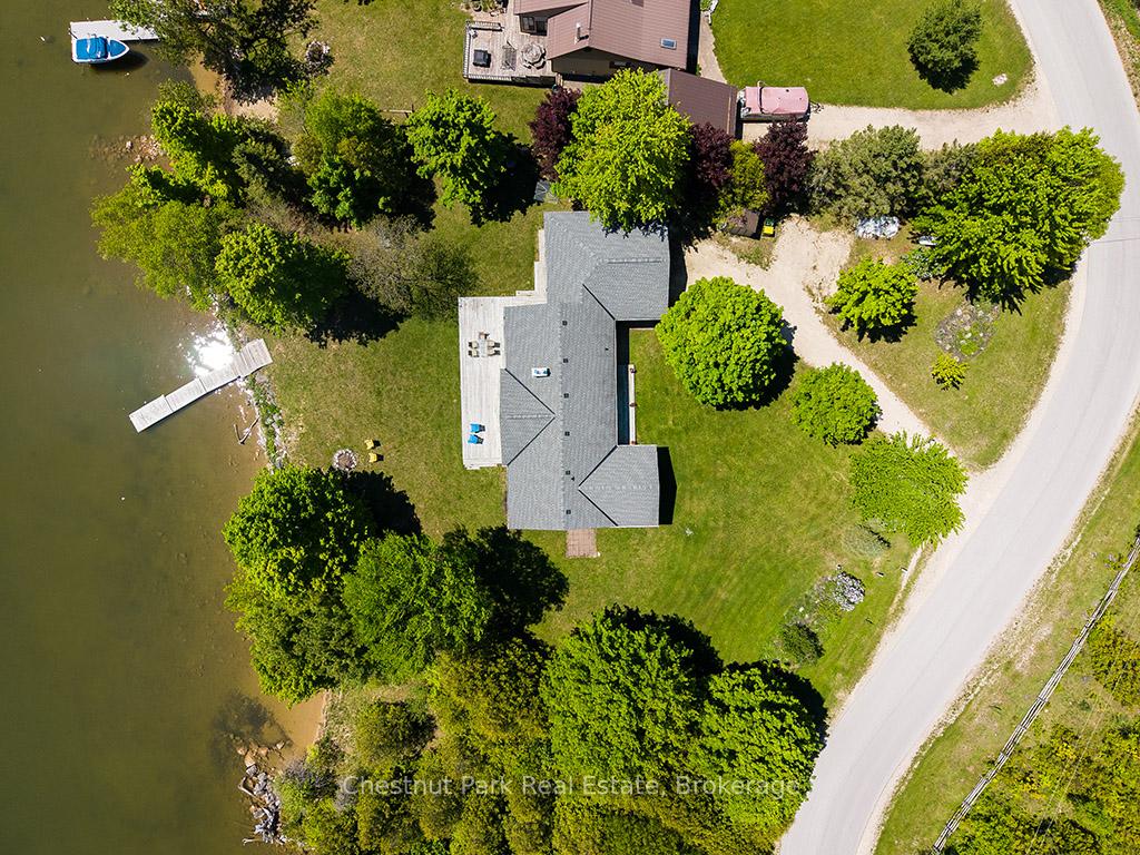 4 Bedroom Single Family Home/House's Image 15