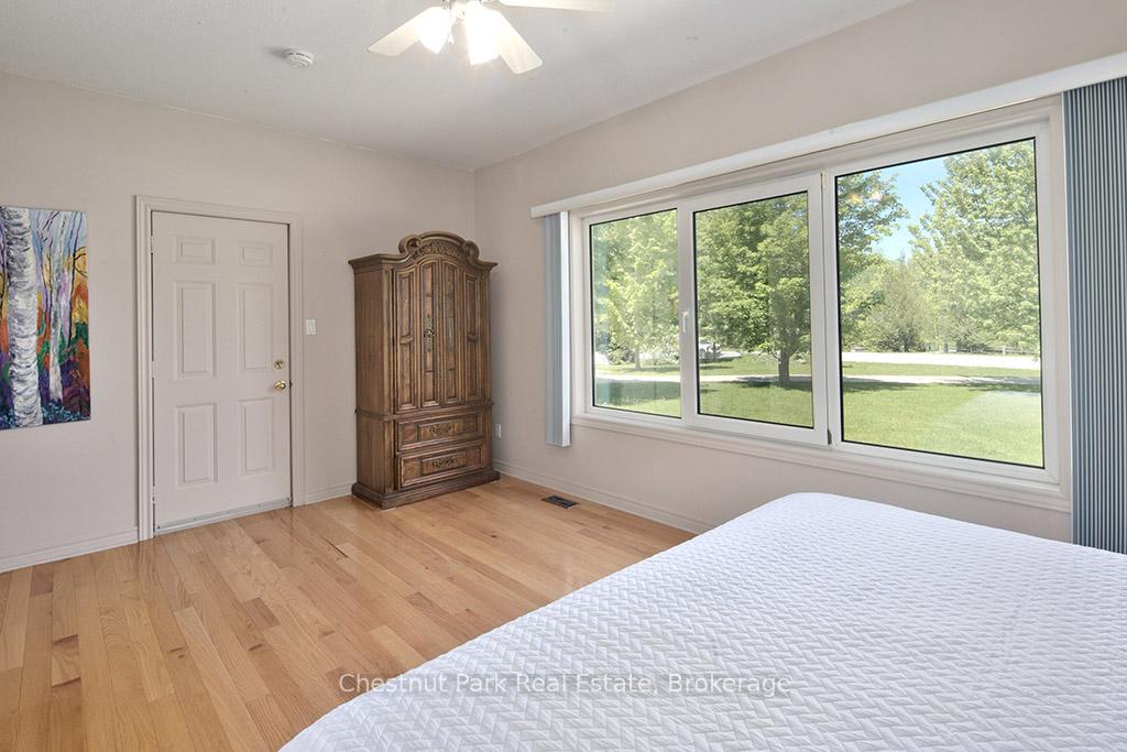 4 Bedroom Single Family Home/House's Image 33