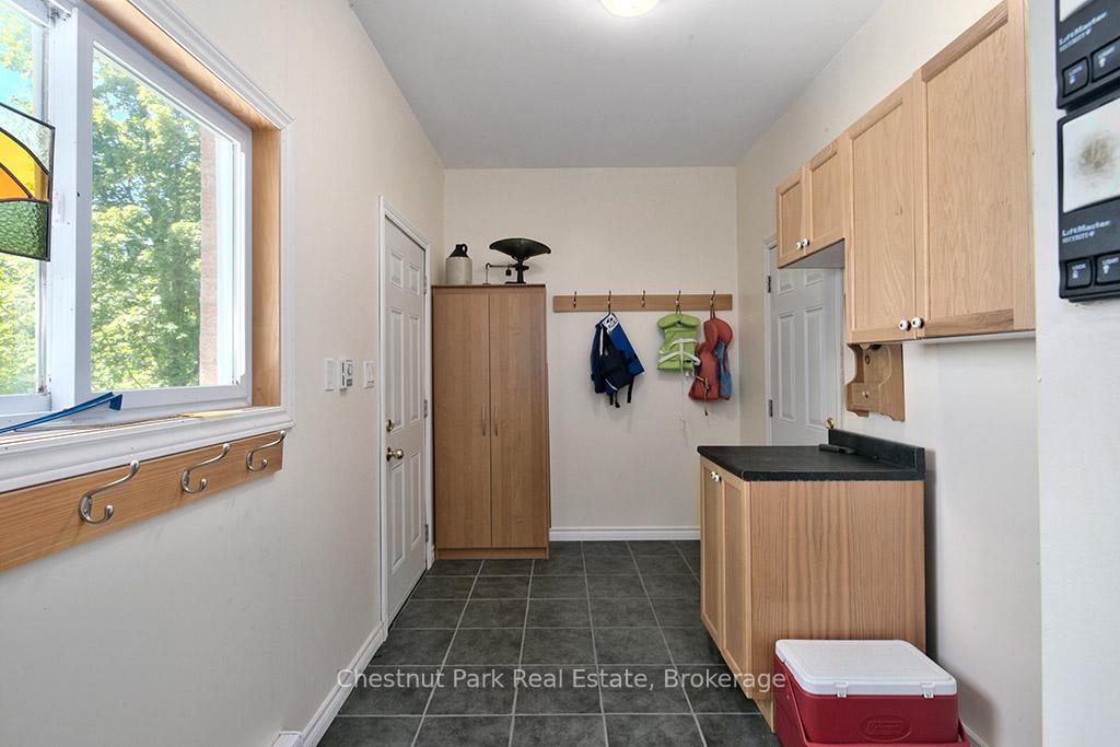 4 Bedroom Single Family Home/House's Image 25