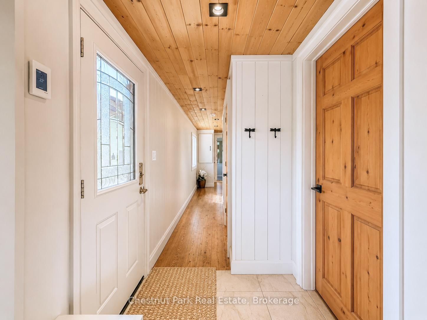 4 Bedroom Single Family Home/House's Image 8