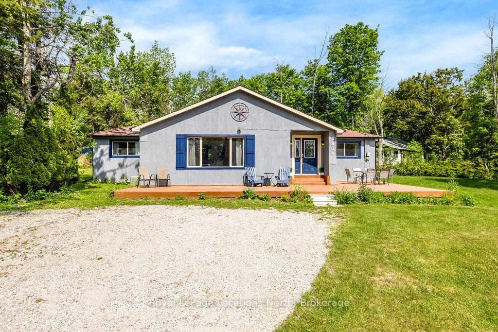 3934 Lakeview Road Innisfil Ontario Canada Sale residential Karen Sorc RE/MAX Hallmark Chay Realty, Brokerage