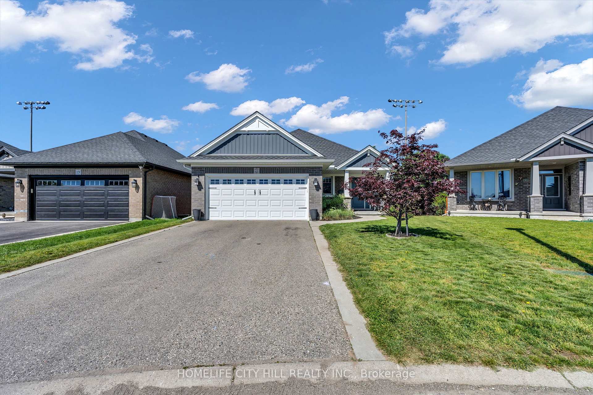 21 Nancy Court Tillsonburg Ontario Canada Sale residential Luis Ganhao HomeLife/City Hill Realty Inc., Brokerage*
