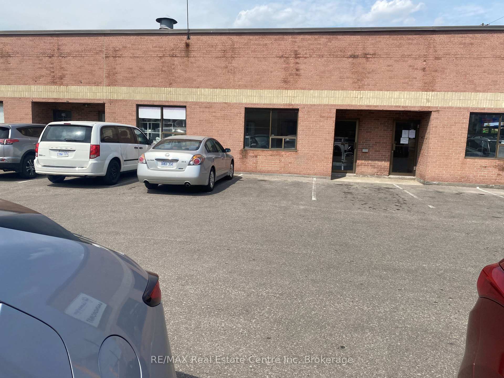28 & 29 - 781 Main Street E Milton Ontario Canada Sale commercial Shaleen Kumar RE/MAX Real Estate Centre Inc., Brokerage*