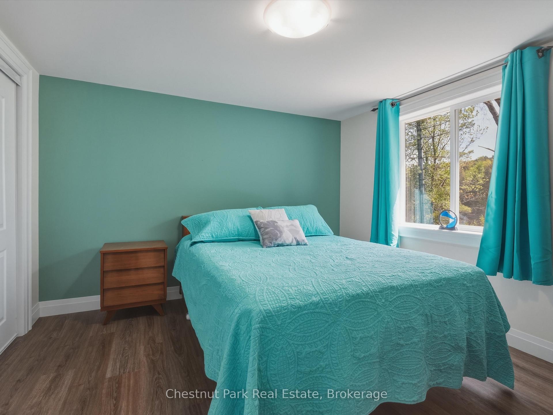5 Bedroom Single Family Home/House's Image 29