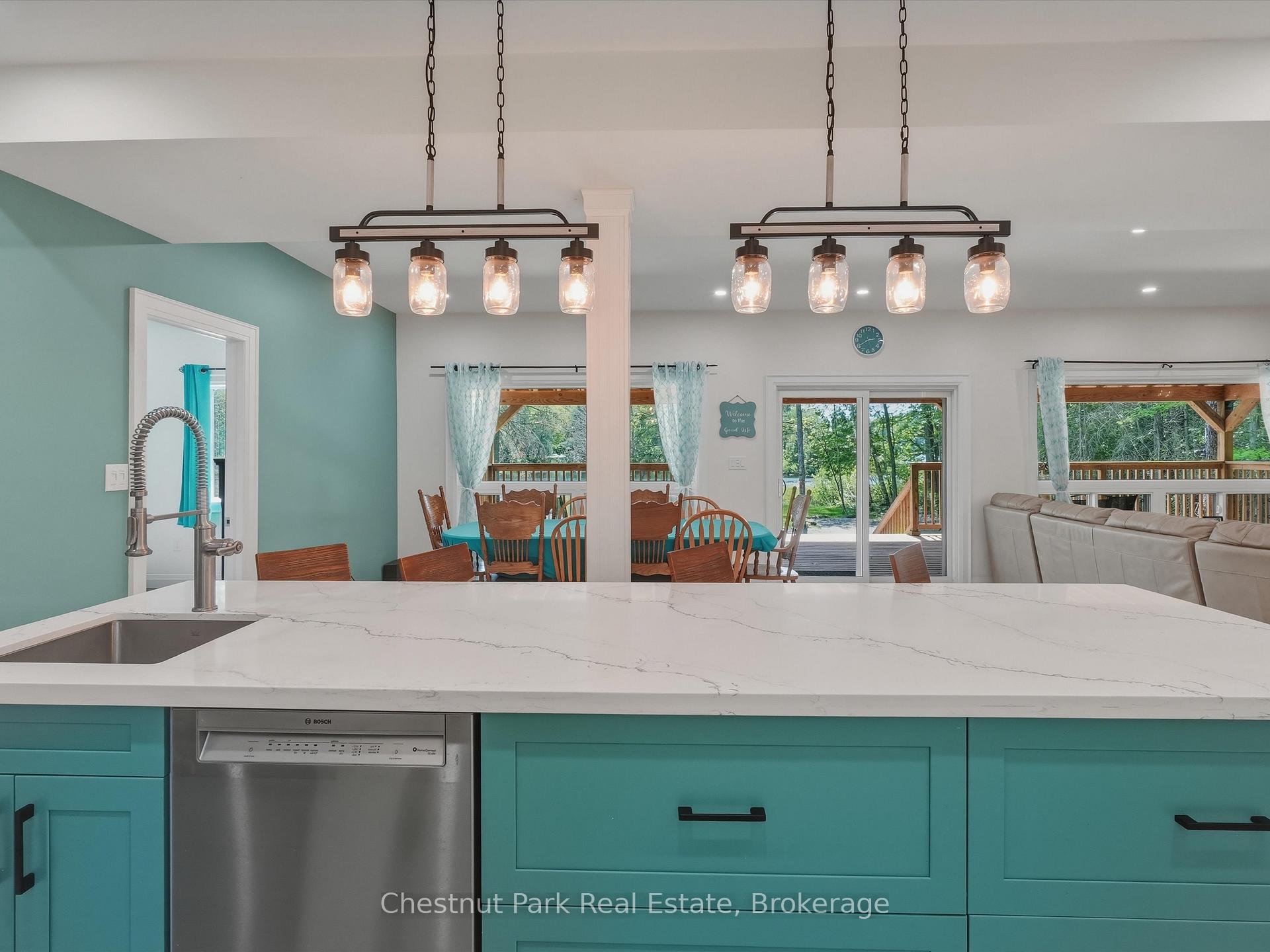 5 Bedroom Single Family Home/House's Image 13