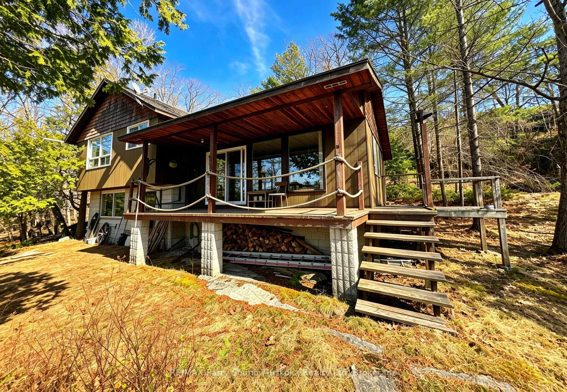 55 Healey Lake Water The Archipelago Ontario Canada Sold residential Gary Phillips RE/MAX PARRY SOUND MUSKOKA REALTY LTD., BROKERAGE*