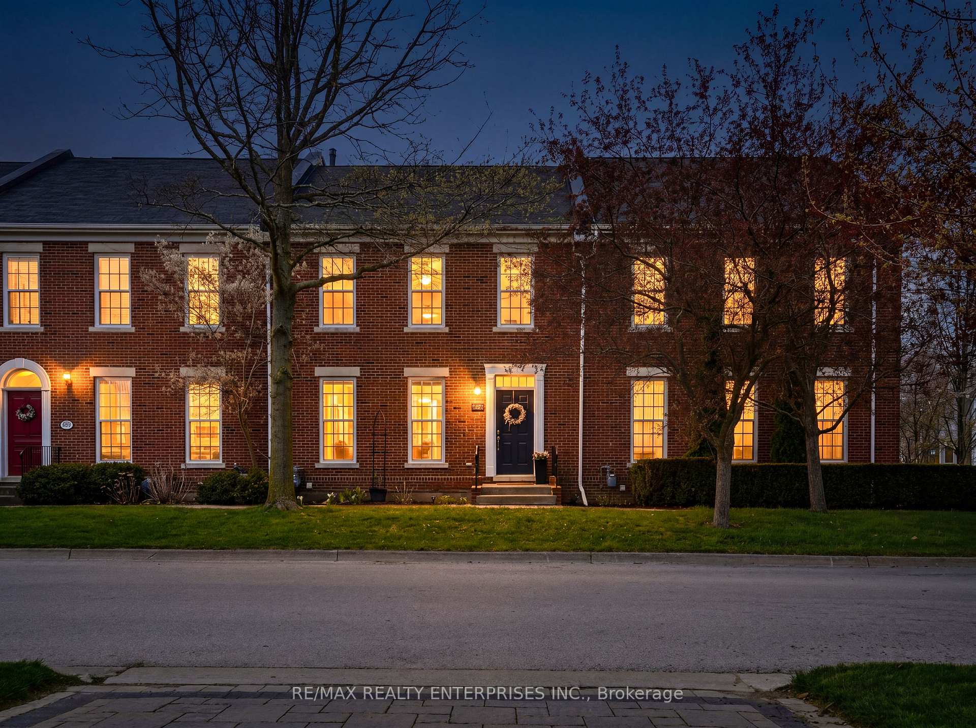 47B GARRISON VILLAGE Drive Niagara-On-The-Lake Ontario Canada Sale residential   THE TORUN TEAM | Re/Max Realty Enterprises Inc. Brokerage*
