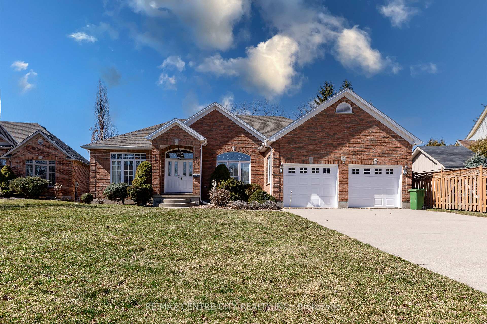 6 Huntington Terrace St. Thomas Ontario Canada Sale residential Ruby Malik HomeLife/Miracle Realty Ltd., Brokerage*