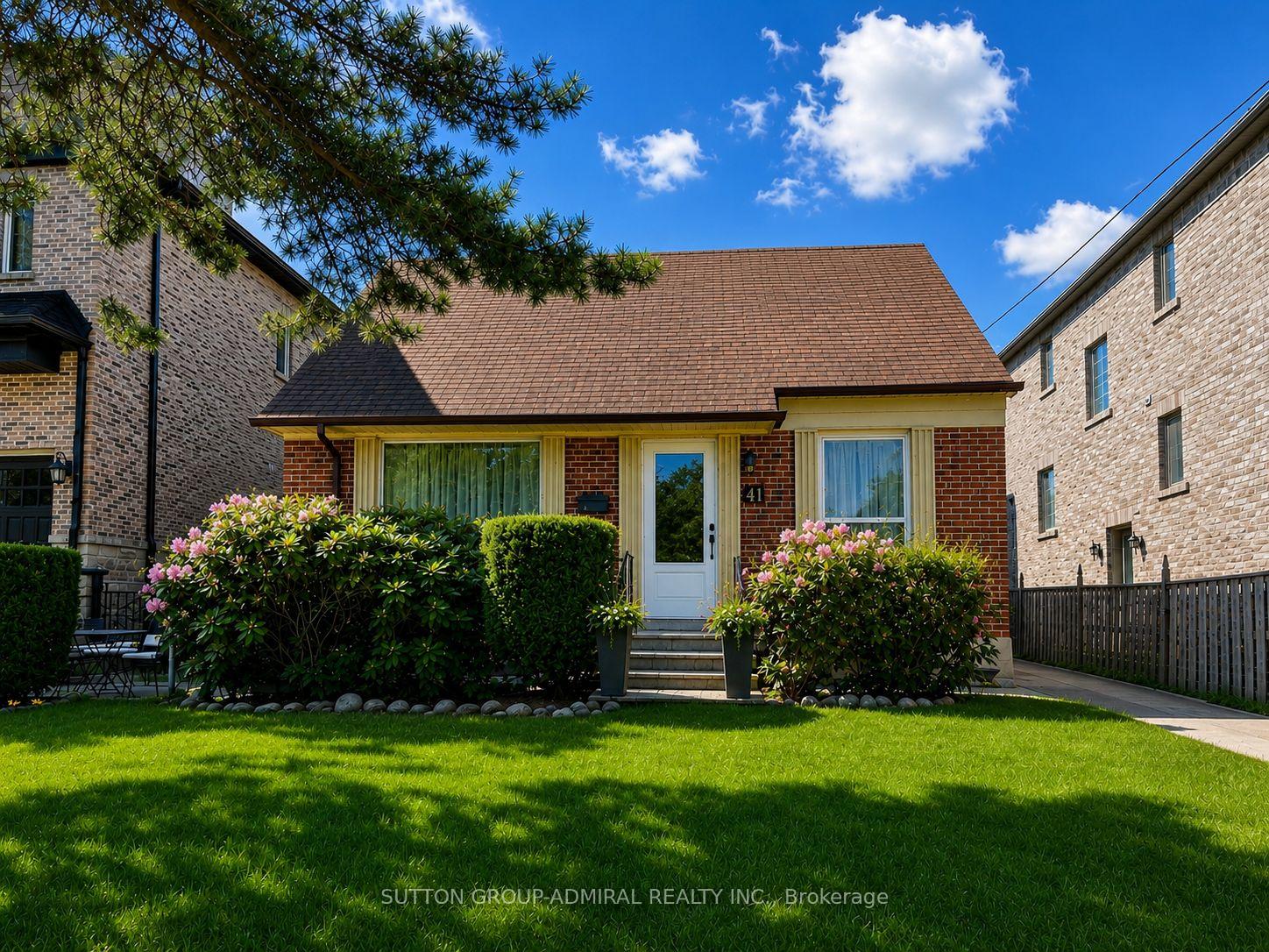 41 Athabaska Avenue Toronto Ontario Canada Sale residential Leonard Selvaratnam Sutton Group-Admiral Realty Inc., Brokerage *