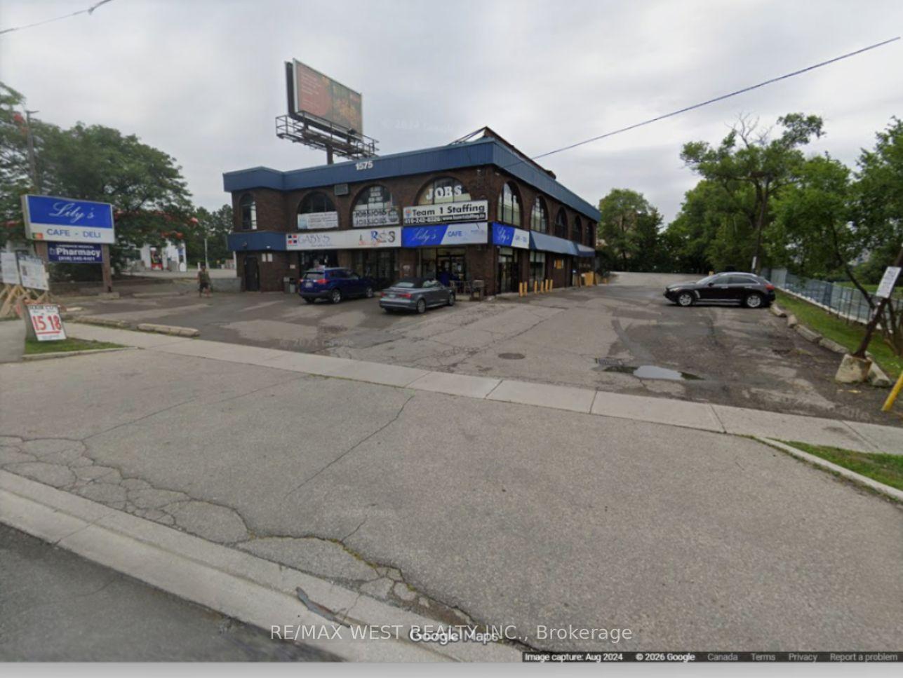 104 - 1575 Lawrence Avenue W Toronto Ontario Canada Lease commercial Andrew Conti RE/MAX West Realty Inc., Brokerage *