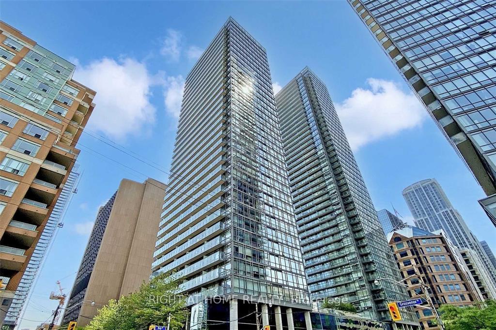 2905 - 37 Grosvenor Street Toronto Ontario Canada Rent residential Ruth-Ann Shallow Right at Home Realty, Brokerage*