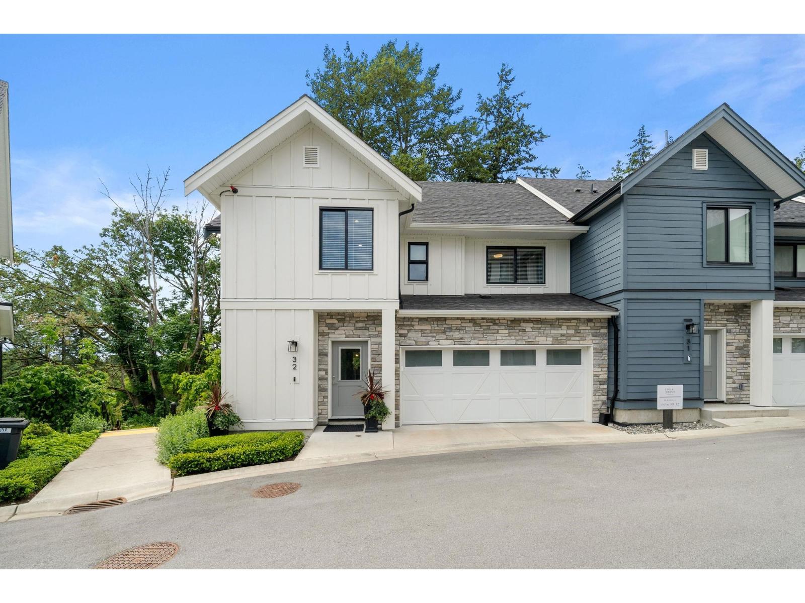 32 1871 165A STREET Surrey British Columbia Canada Sale residential   HomeLife Benchmark Realty Corp.