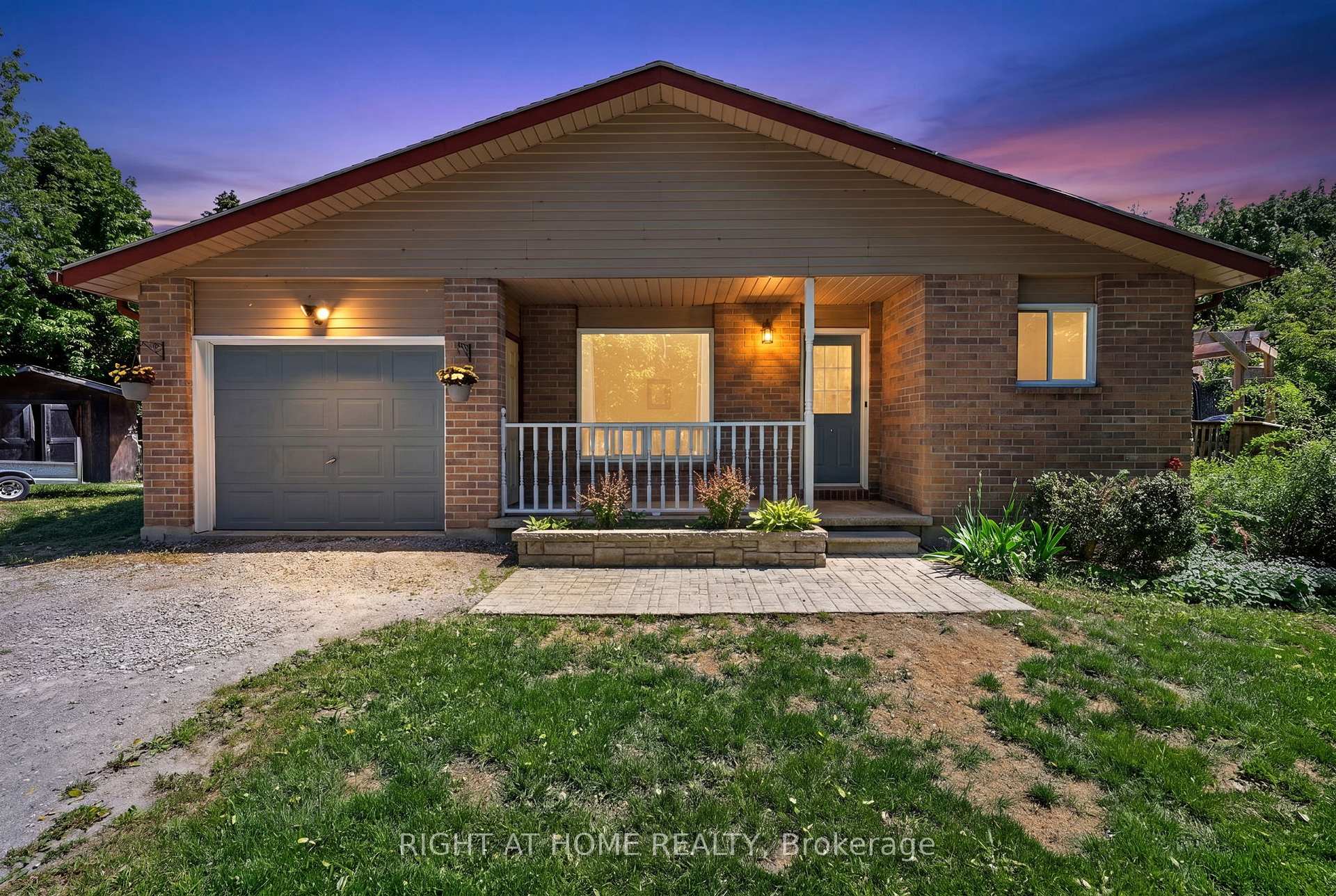 2792 Stephen Drive Ramara Ontario Canada Sale residential Mike McMahon Right at Home Realty, Brokerage*