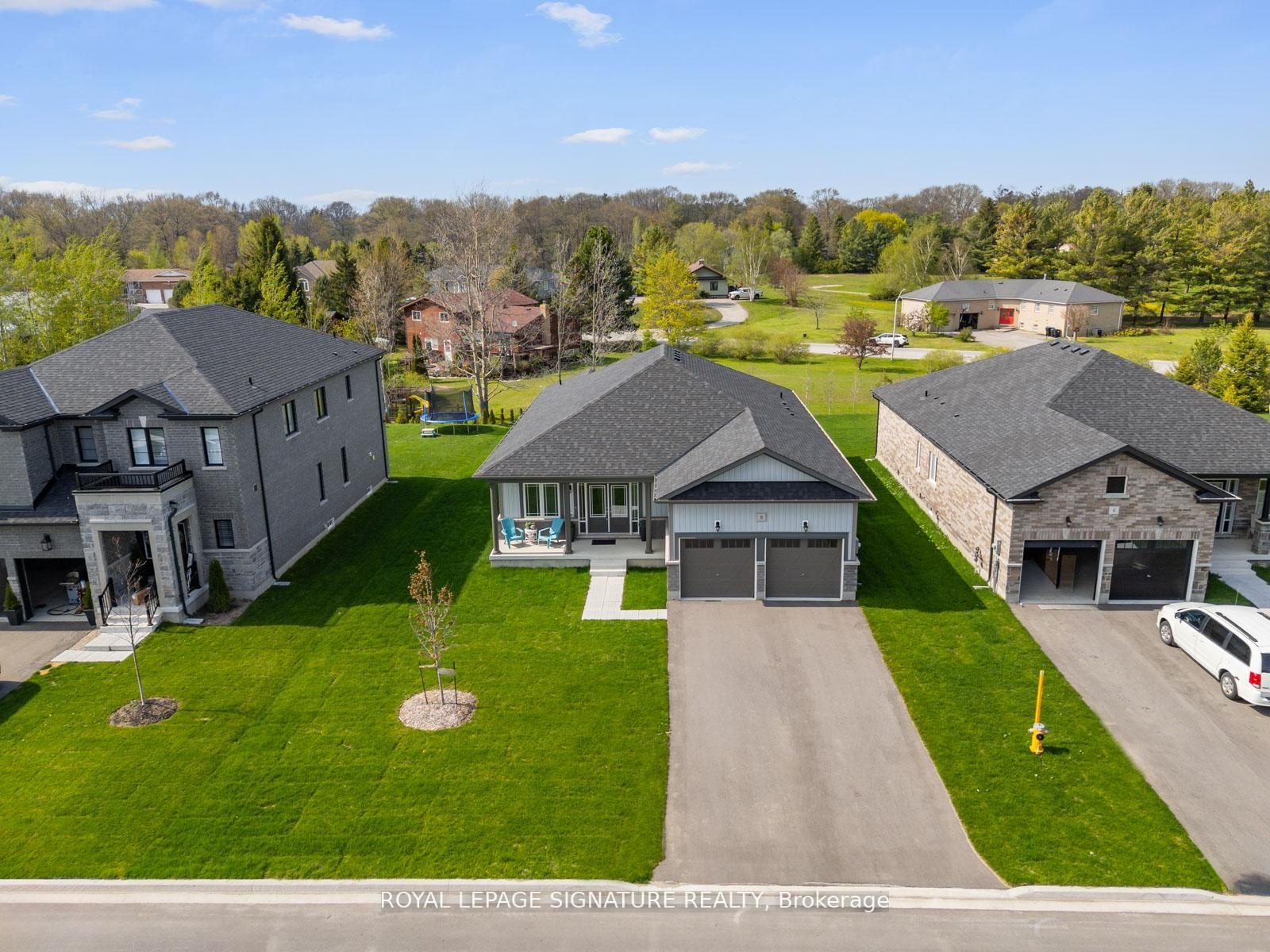 8 Misty Ridge Road Wasaga Beach Ontario Canada Sale residential Dhritiman Roy Royal LePage Signature Realty, Brokerage *