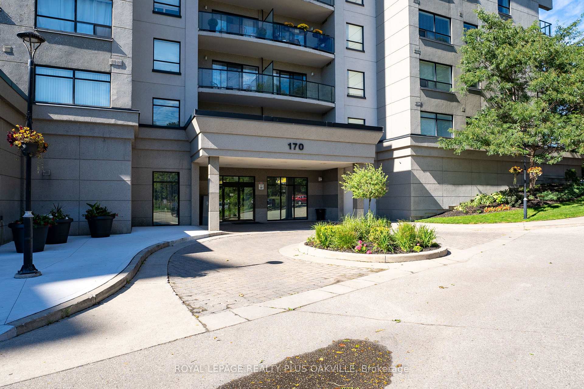 1207 - 170 Water Street N Cambridge Ontario Canada Rent residential Renee Blair Sotheby's International Realty Canada