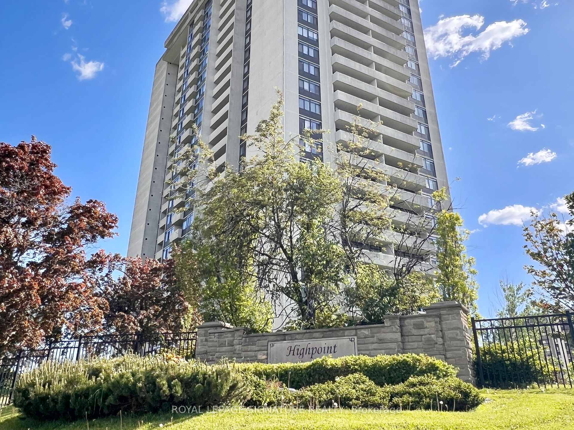 503 - 3300 Don MIlls Road Toronto Ontario Canada Rent residential Dhritiman Roy Royal LePage Signature Realty, Brokerage *