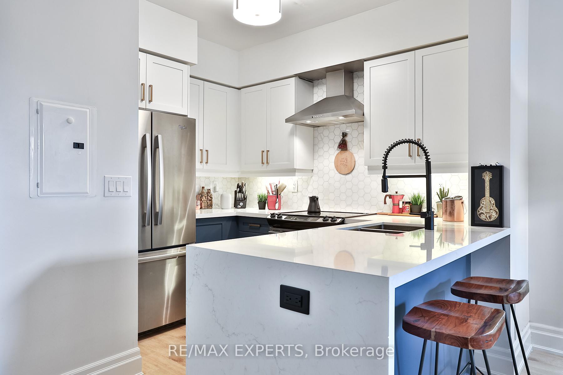 404 - 125 Western Battery Road Toronto Ontario Canada Rent residential SUZETTE THOMPSON Re/Max Experts, Brokerage*
