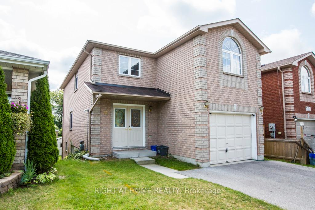 11 Butternut Drive Barrie Ontario Canada Rent residential Kathy Markoff Right at Home Realty, Brokerage*