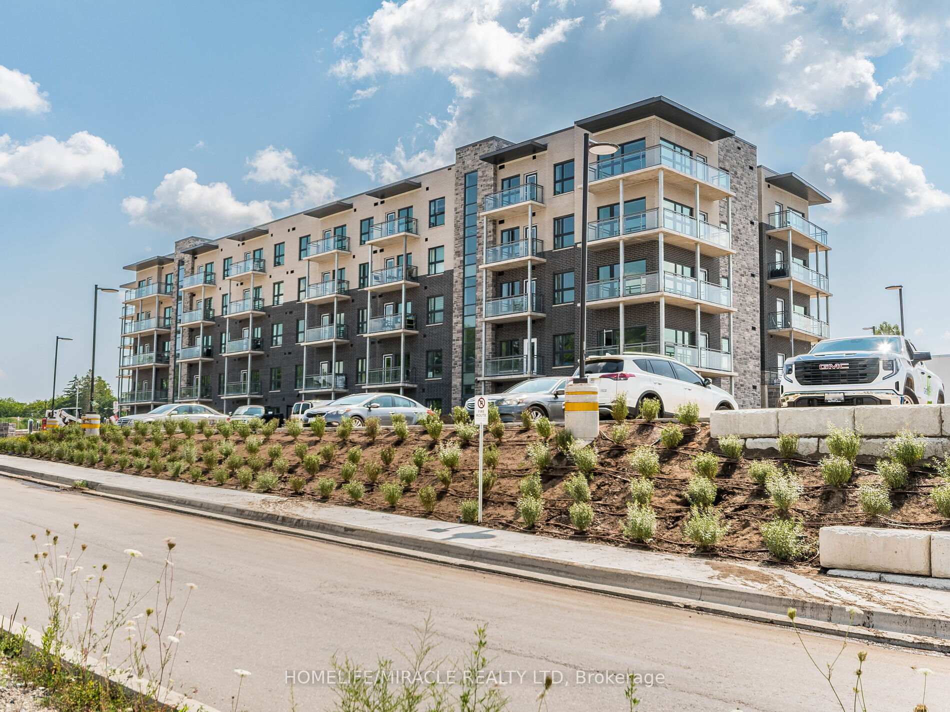 T2 - 1101 Lackner Place Kitchener Ontario Canada Sale residential Bishan Sharma HomeLife/Miracle Realty Ltd, Brokerage *