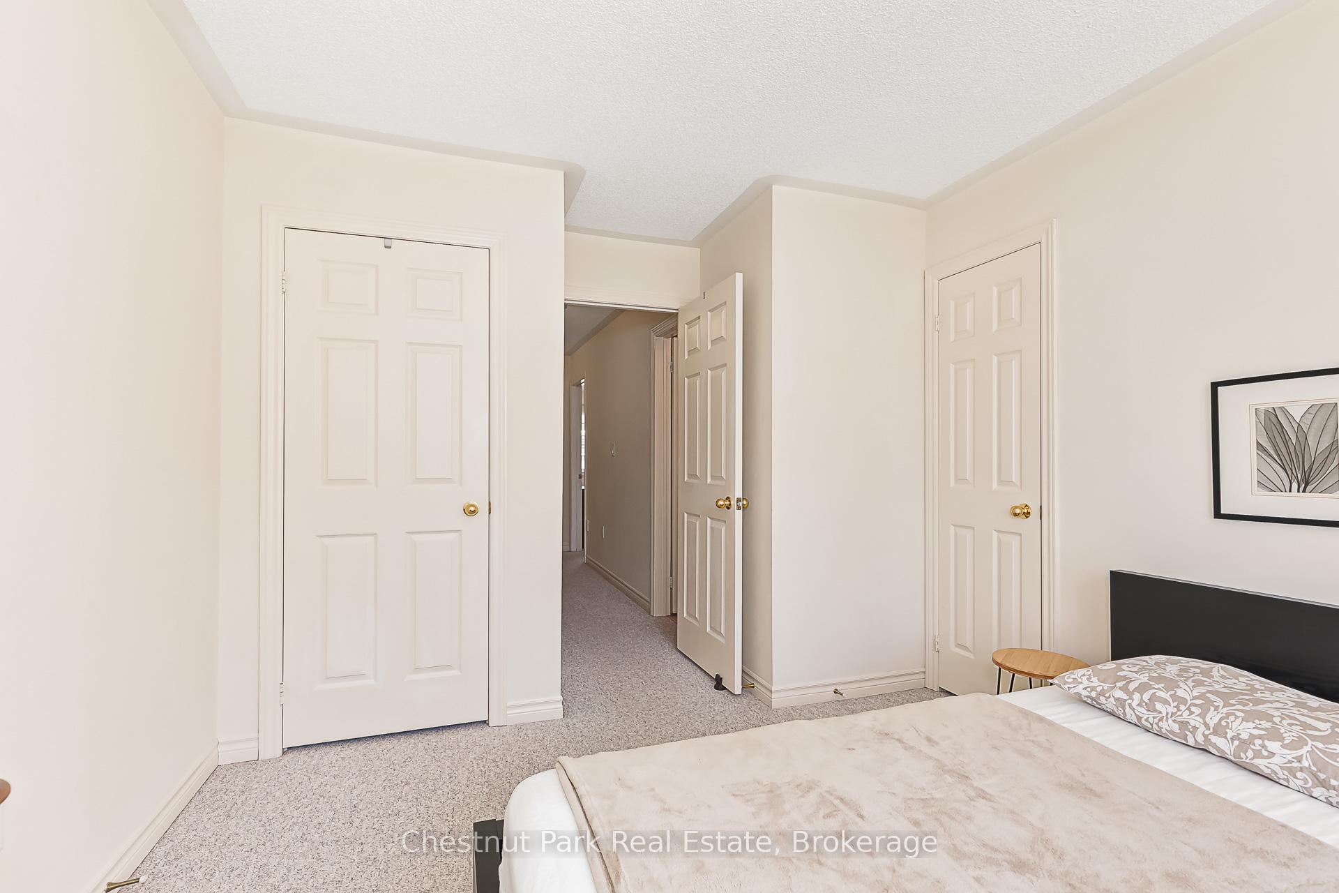 2 Bedroom Apartment/Flat's Image 22