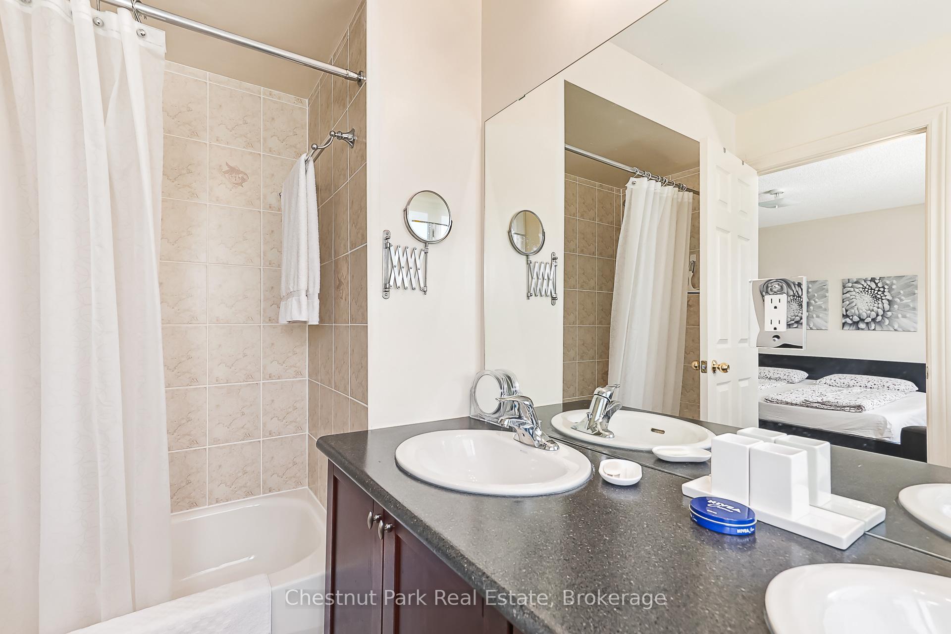 2 Bedroom Apartment/Flat's Image 18