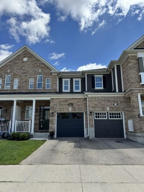 178 West Oak Trail Kitchener Ontario Canada Sale residential Frieda Kotsopoulos RE/MAX Twin City Realty Inc., Brokerage *