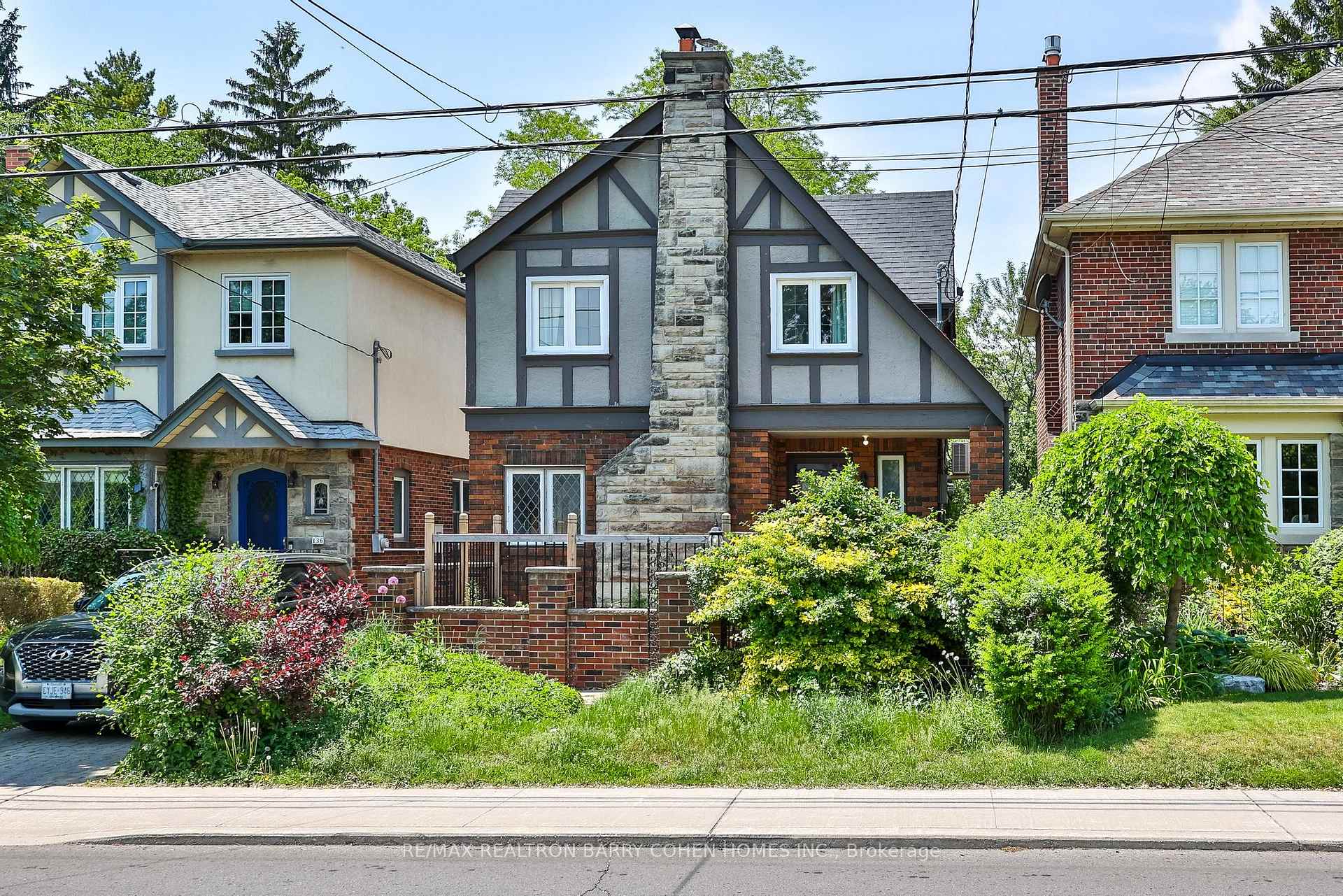 138 Fallingbrook Road Toronto Ontario Canada Sale residential Heather Mackenzie Skybound Realty, Brokerage 