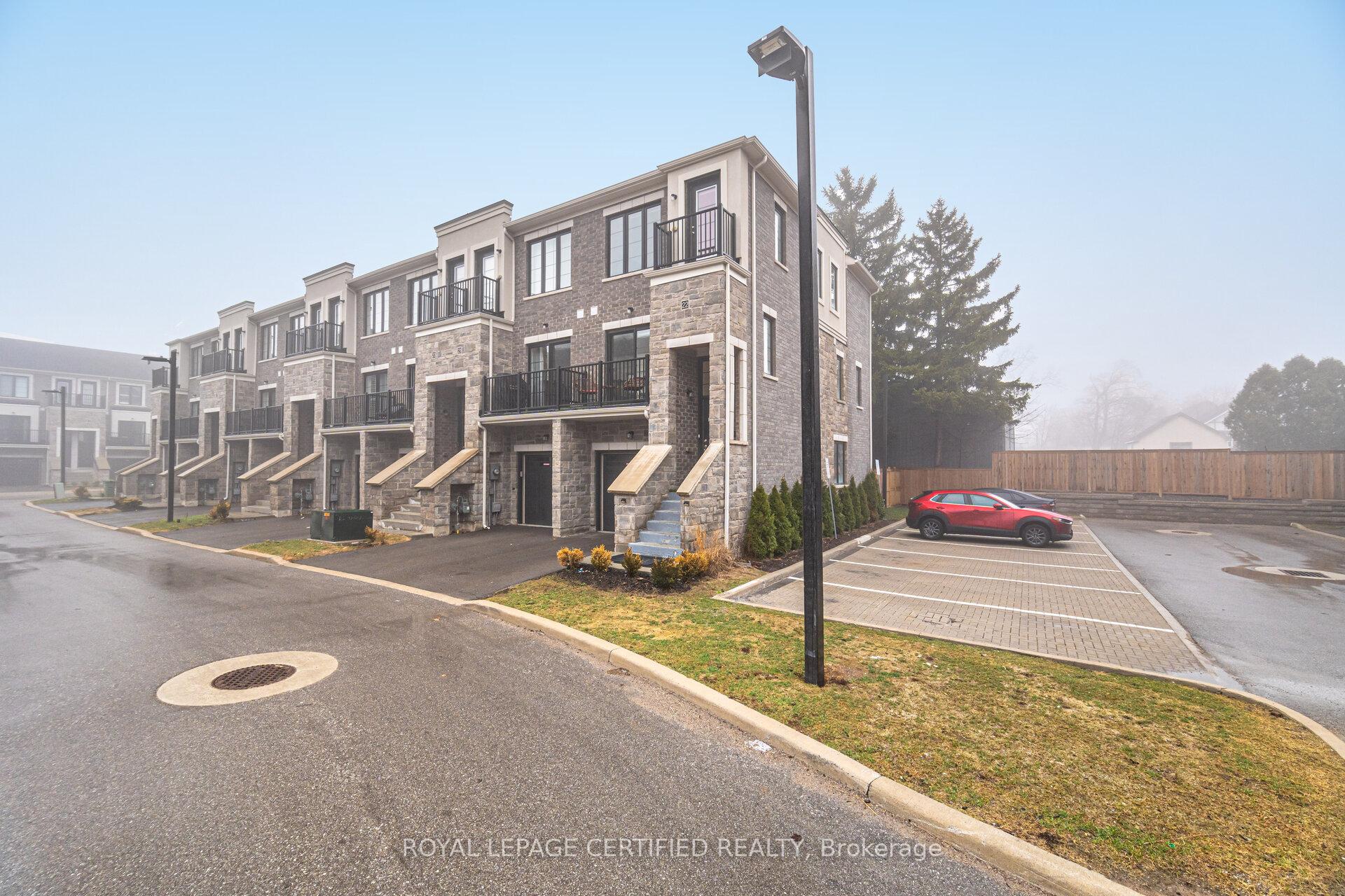 22 - 383 Dundas Street E Hamilton Ontario Canada Sale residential Florina Craiu-Botan Royal Lepage Certified Realty, Brokerage*
