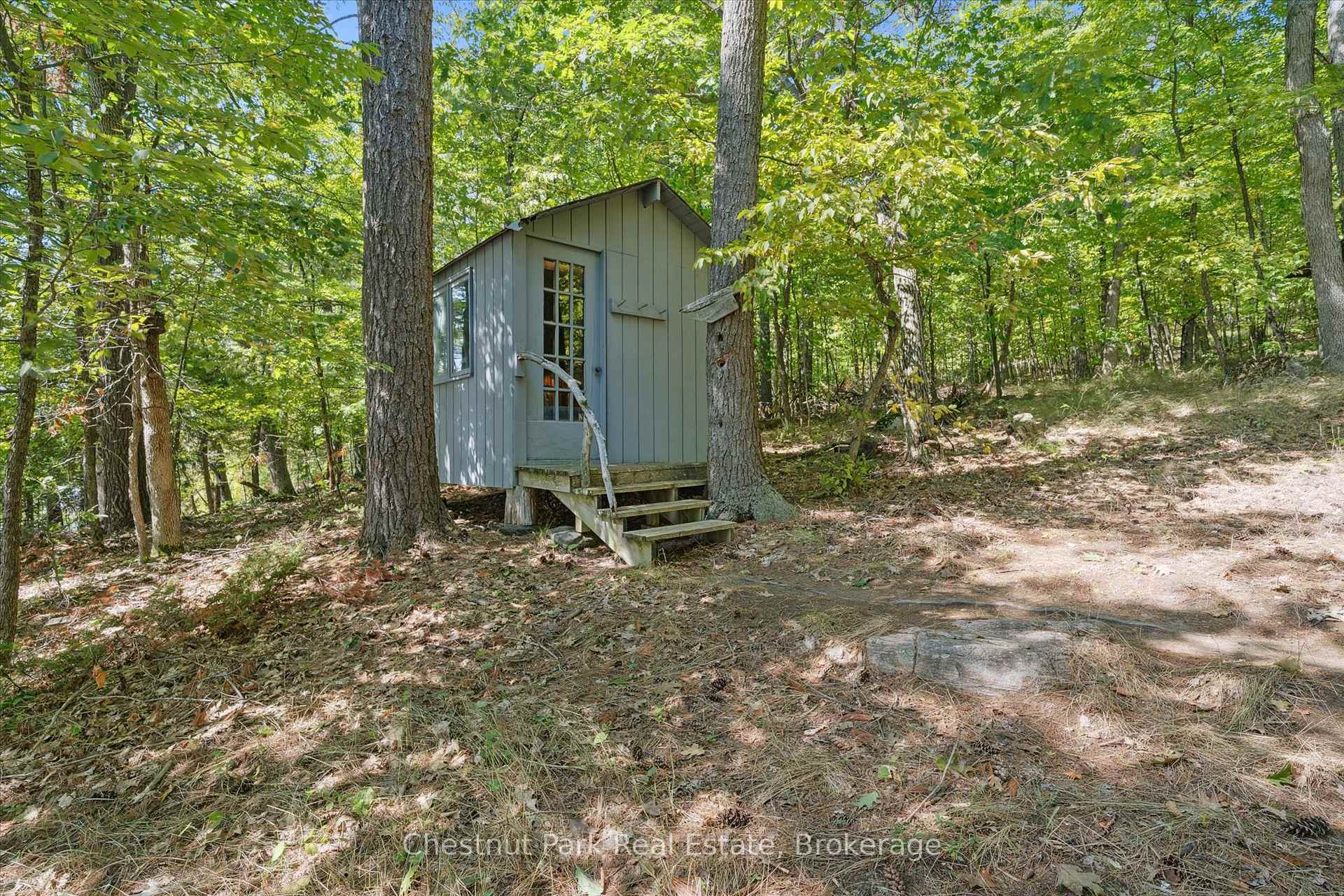 4 Bedroom Single Family Home/House's Image 33