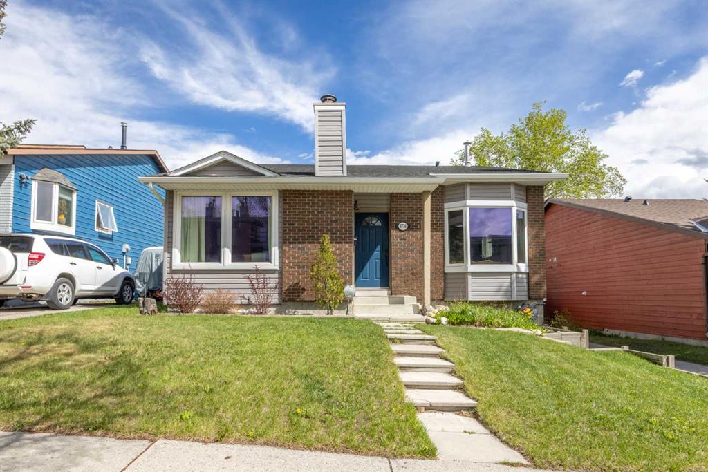 6716 Ranchview DR NW Calgary Alberta Canada Sale residential Teresa Ahloy The Real Estate District, Brokerage*