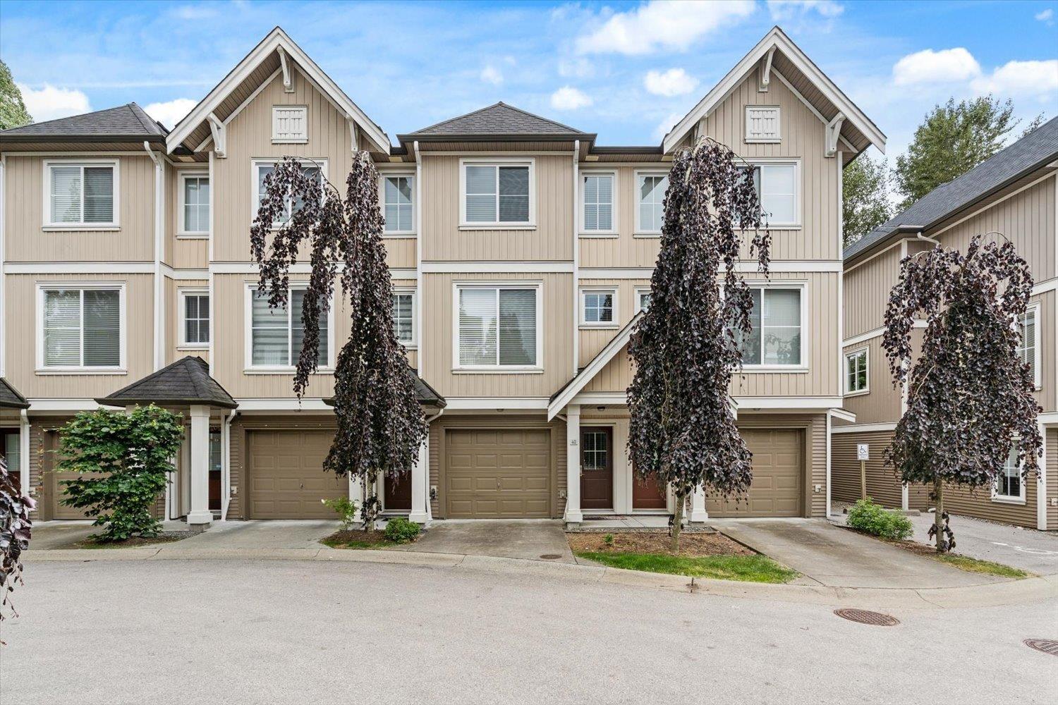42 31032 WESTRIDGE PLACE Abbotsford British Columbia Canada Sale residential Jason Sandhu & Associates Pathway Executives Realty Inc.