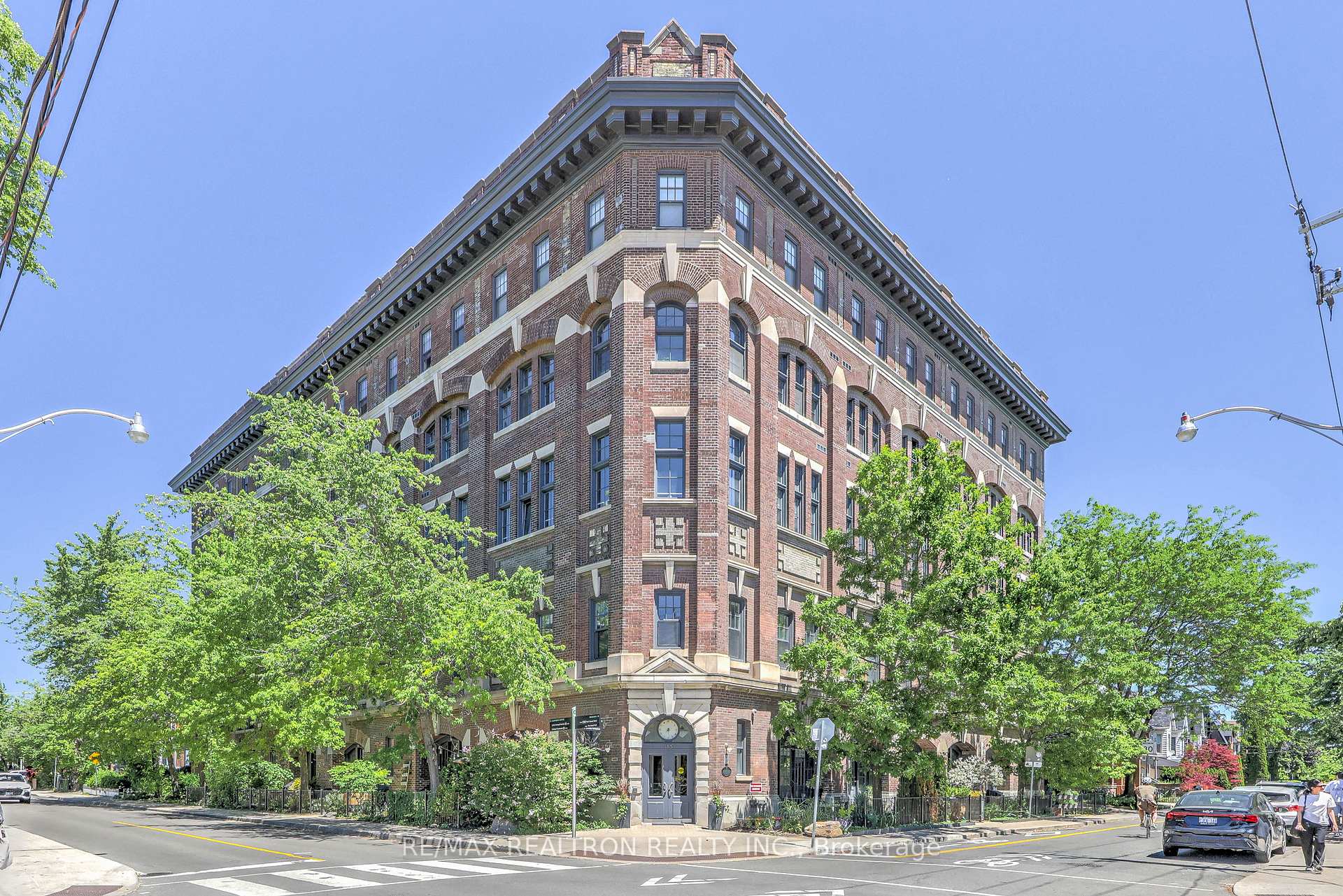 514 - 183 Dovercourt Road Toronto Ontario Canada Sale residential Carol Teichman RE/MAX Realtron Realty Inc, Brokerage 