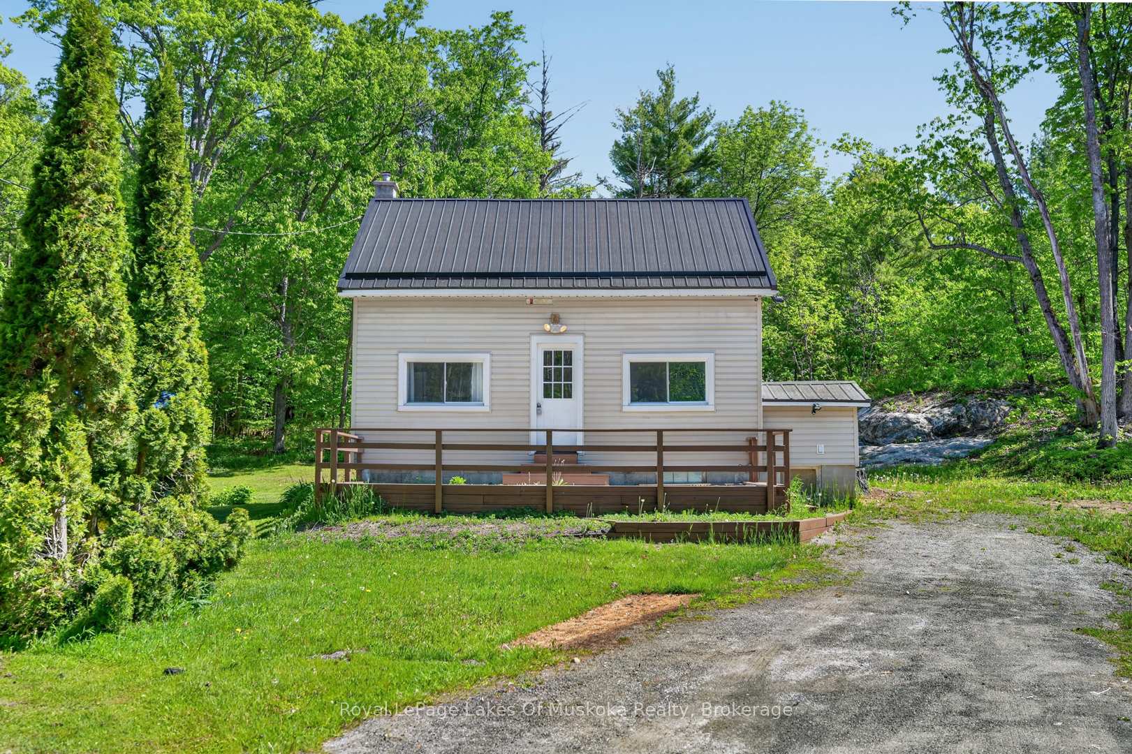 1018 Sniders Bay Road Gravenhurst Ontario Canada Sale residential Hugh Nichols RE/MAX PROFESSIONALS NORTH, BROKERAGE*
