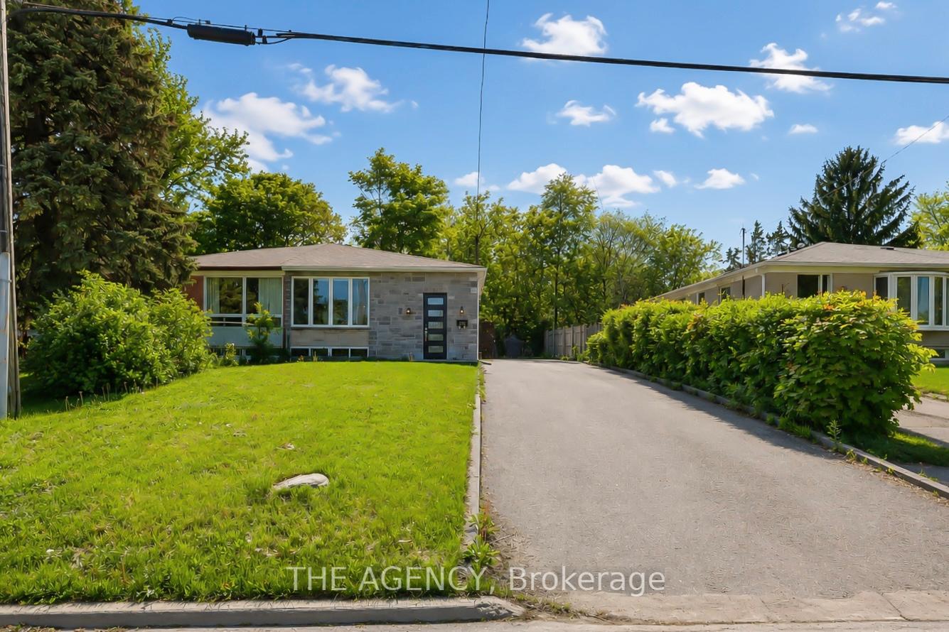 282 Neal Drive Richmond Hill Ontario Canada Sale residential Manuela Lovasz Brokerage Information: Not available, please contact website owner