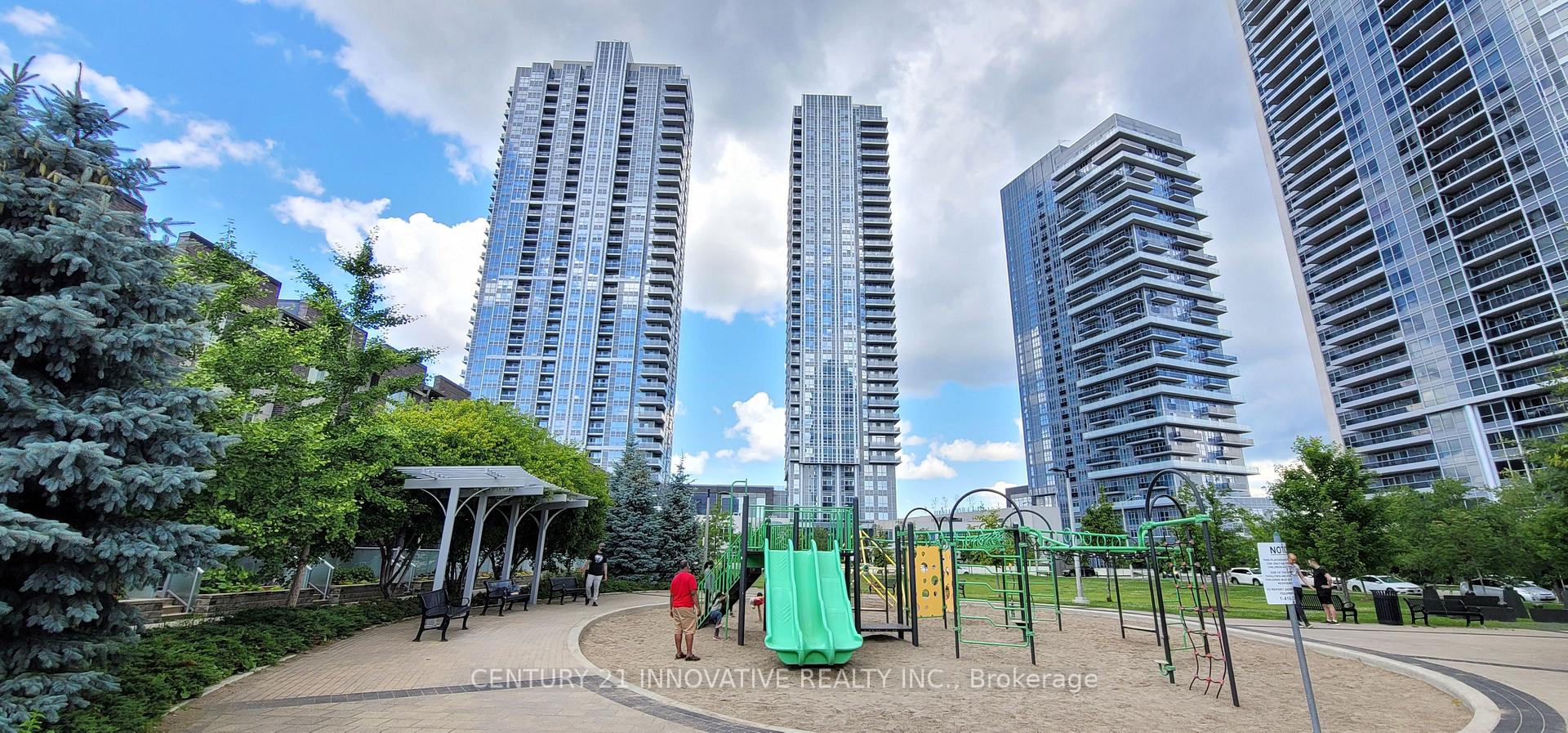 323 - 275 Village Green Square Toronto Ontario Canada Rent residential Richard Alfred Century 21 Innovative Realty Inc., Brokerage *