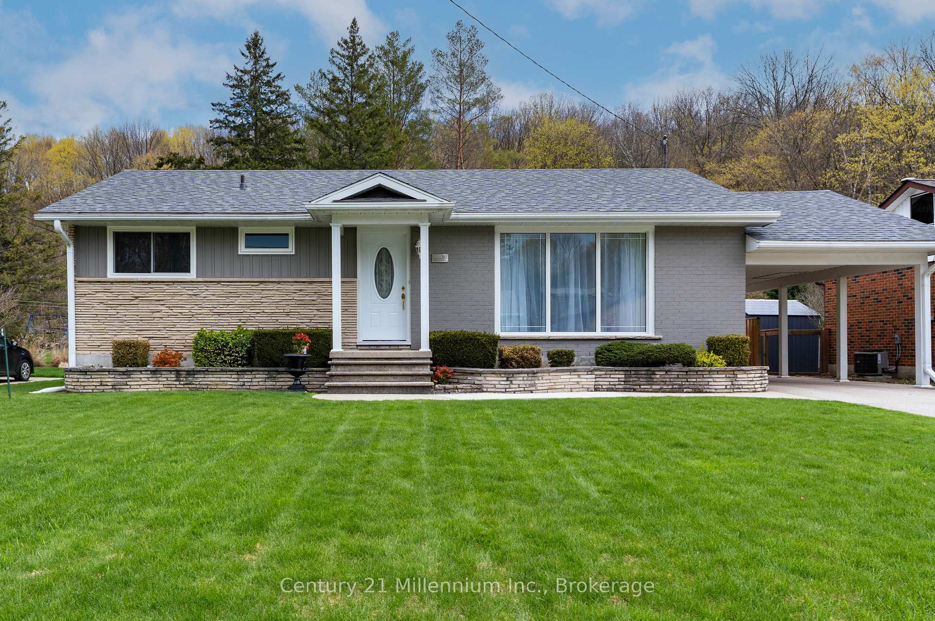 181 7th Avenue E Owen Sound Ontario Canada Sale residential Kristine Fraser RE/MAX GREY BRUCE REALTY INC Brokerage*