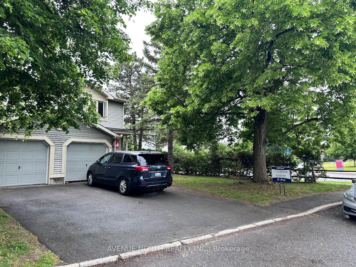 9 - 85 Birmingham Private Ottawa Ontario Canada Sale residential Keon Mohammad-Dawoudi Avenue North Realty Inc., Brokerage*