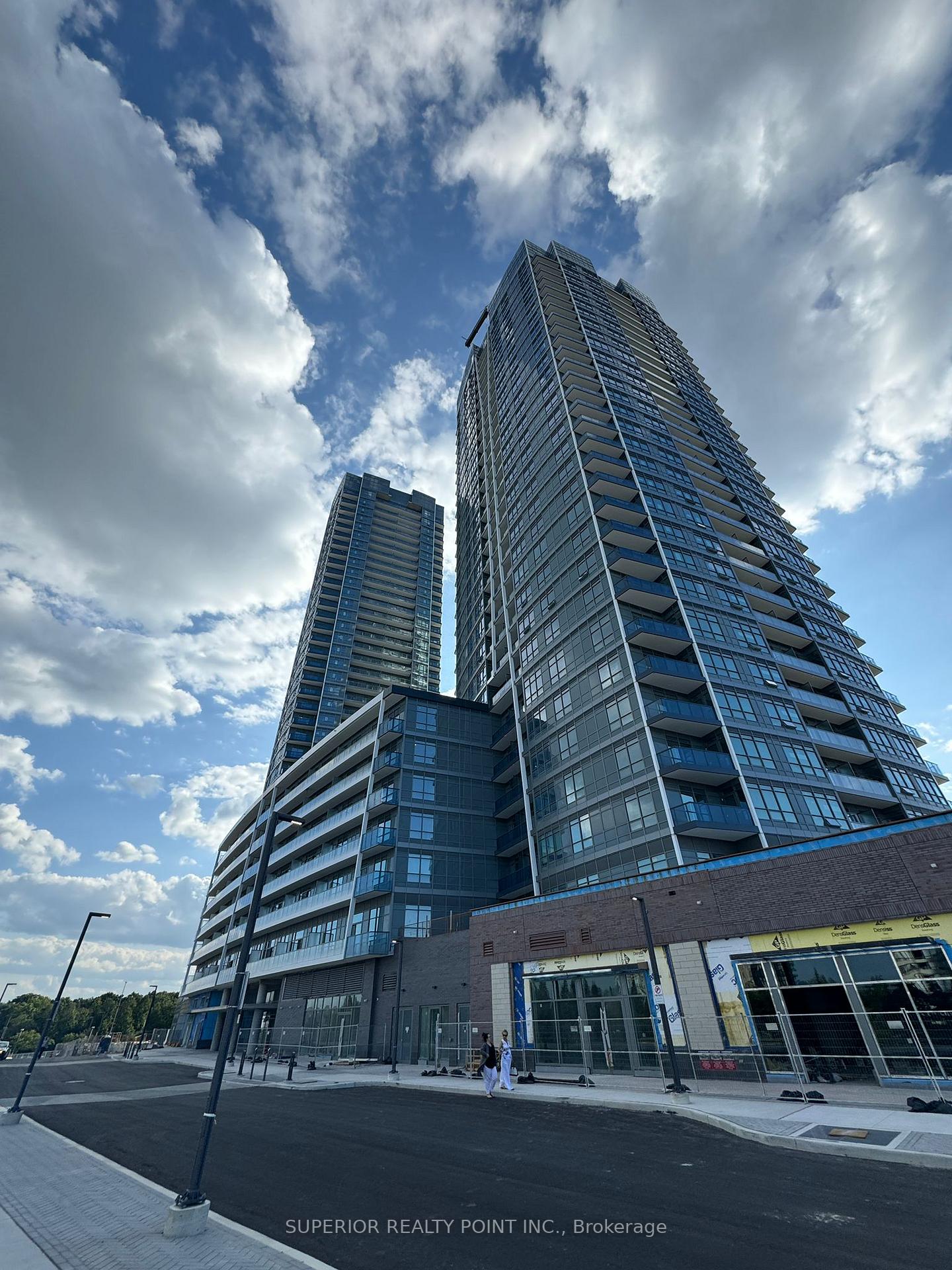 314 - 30 Upper Mall Way Vaughan Ontario Canada Rent residential Angelika Bekman SUPERIOR REALTY POINT INC.