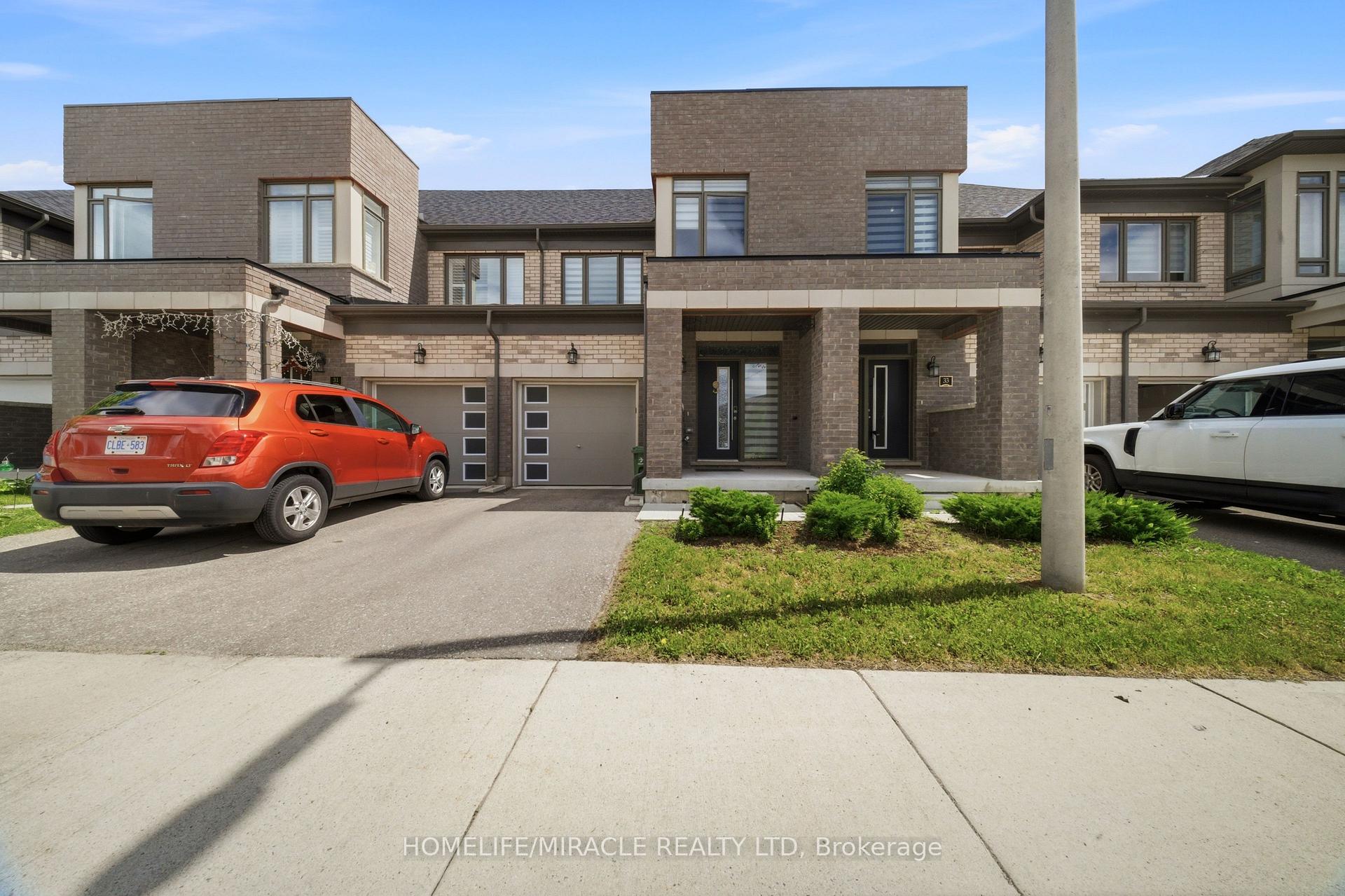 32 - 166 DEERPATH Drive Guelph Ontario Canada Sale residential Mario Angel HomeLife/Miracle Realty Ltd., Brokerage *