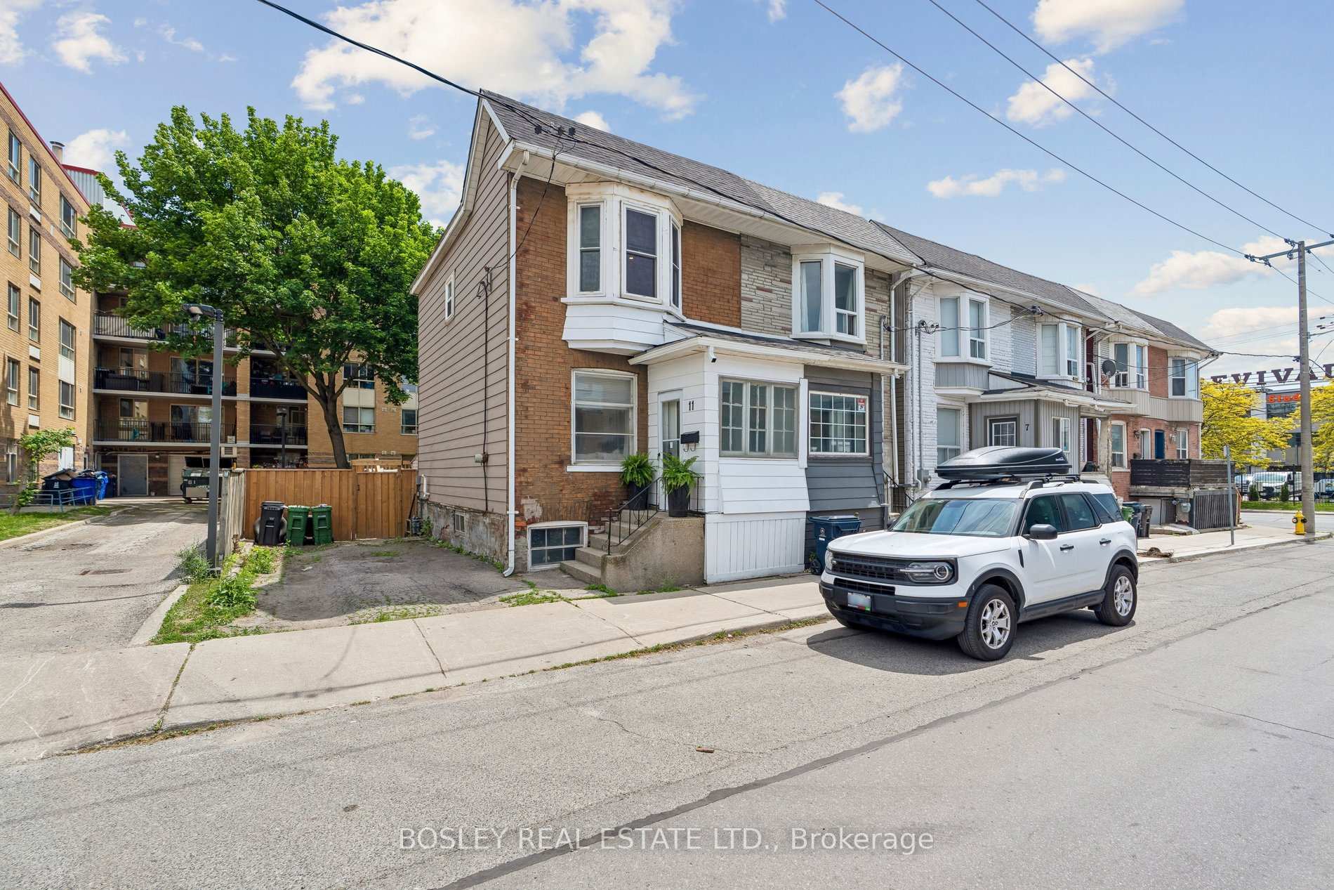 11 Pape Avenue Toronto Ontario Canada Sale residential Deepika Khurana HomeLife/Cimerman Real Estate Ltd., Brokerage*