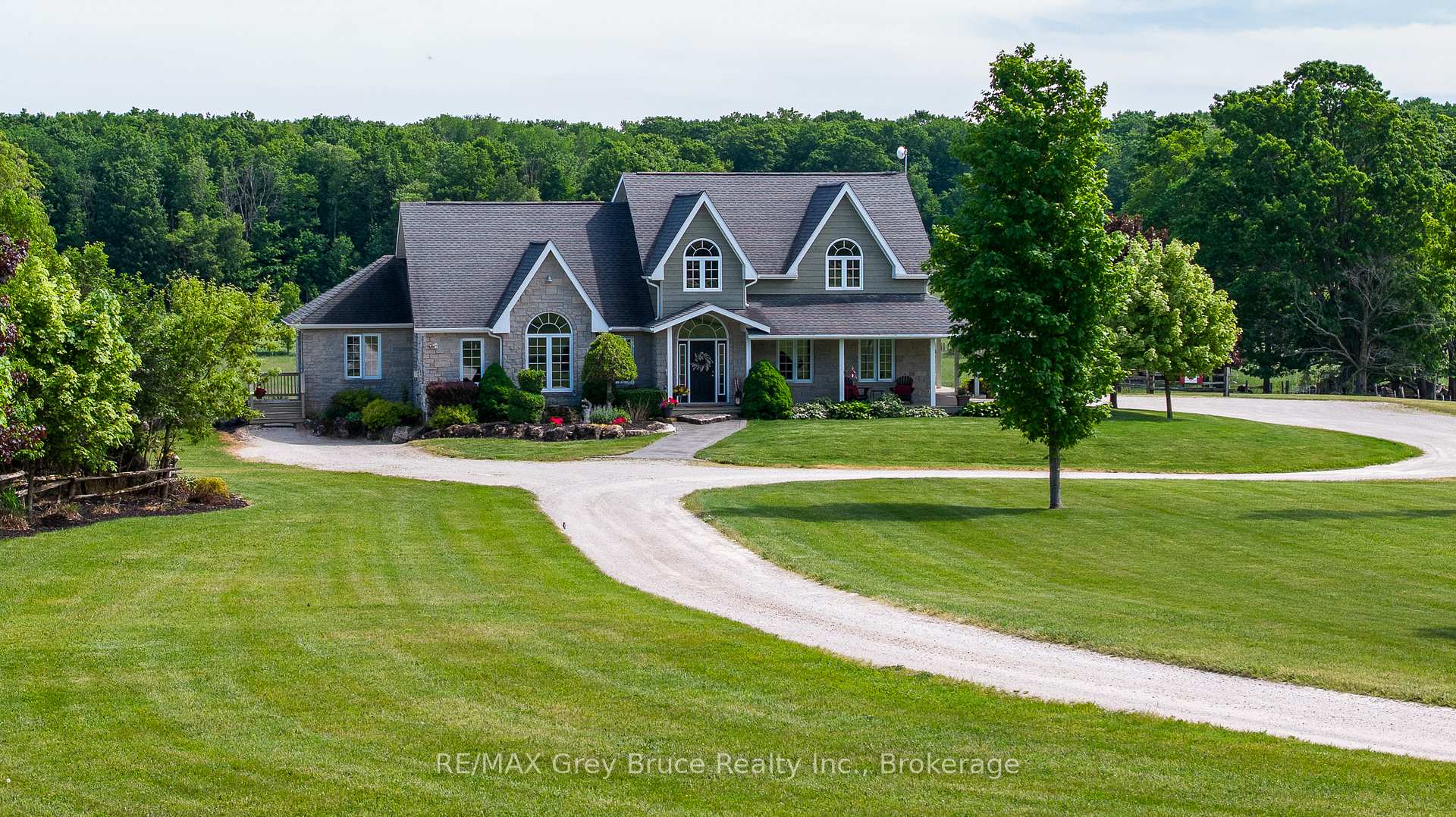 122152 Sideroad 12 Georgian Bluffs Ontario Canada Sale residential Kristine Fraser RE/MAX GREY BRUCE REALTY INC Brokerage*