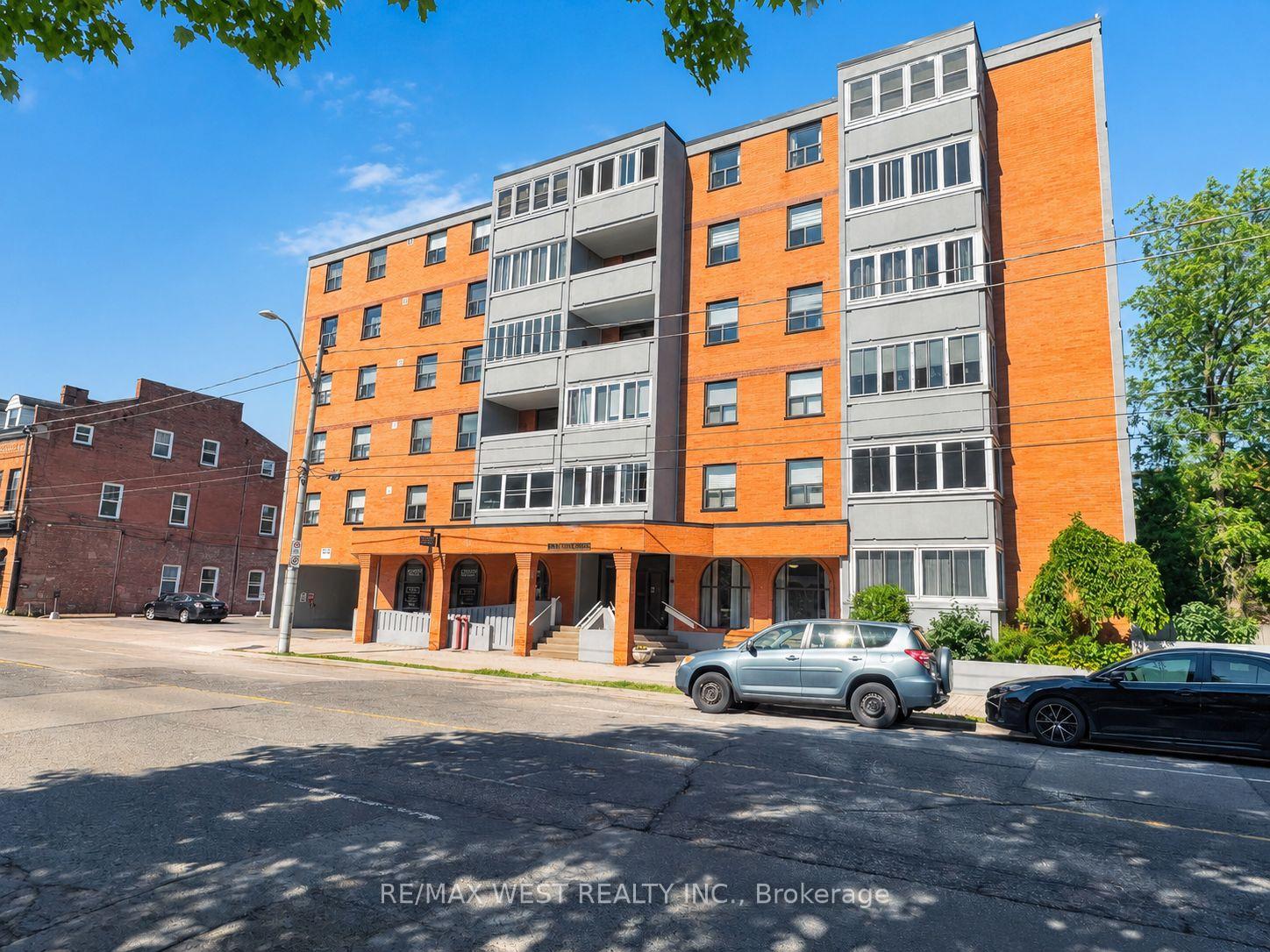 406 - 23 Main Street Hamilton Ontario Canada Rent residential HARRY SARVAIYA RE/MAX West Realty Inc., Brokerage *